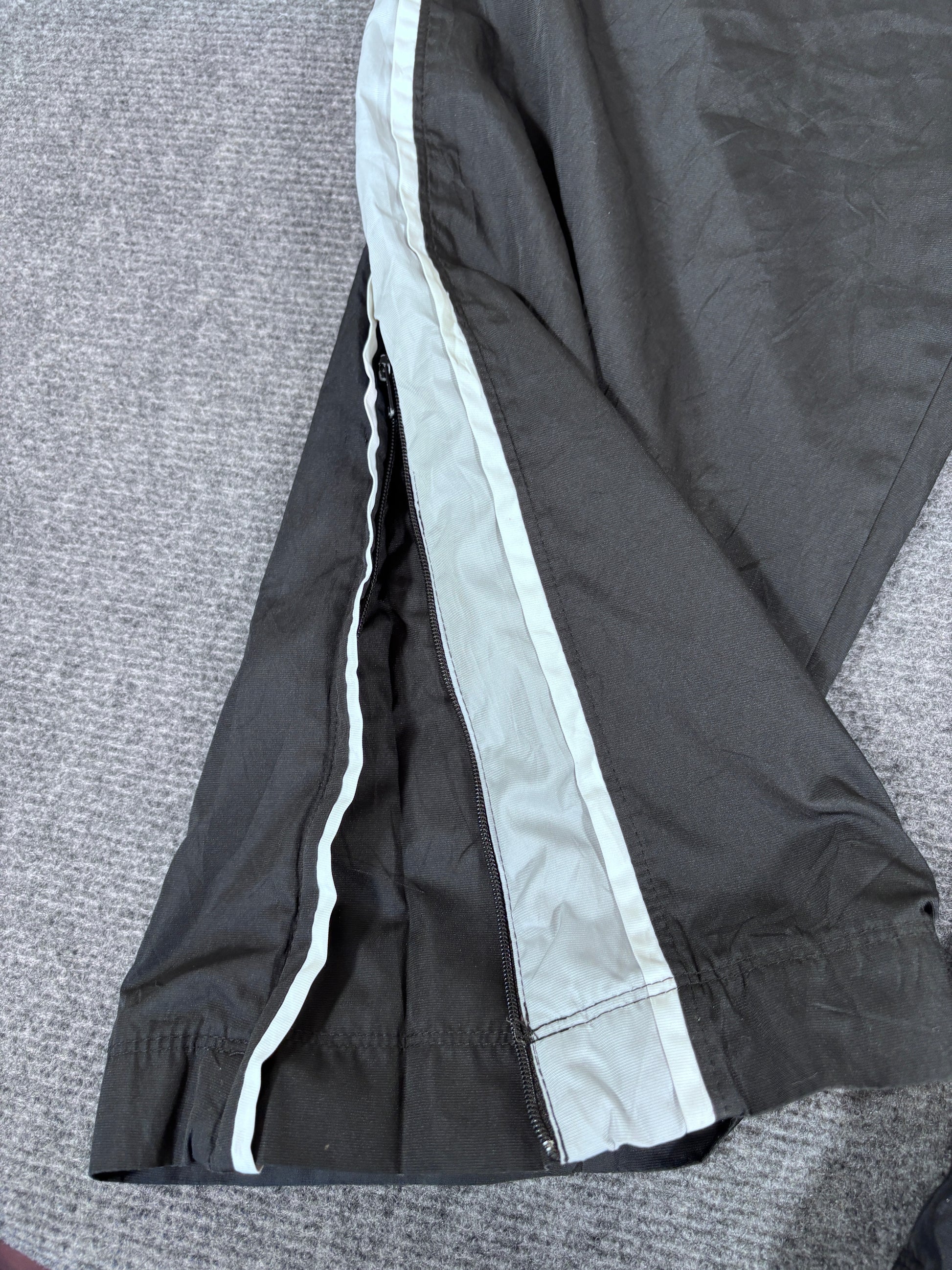 Vintage Y2K Nike Track Pants Size L Black Grey White Classic Nylon Windbreakers