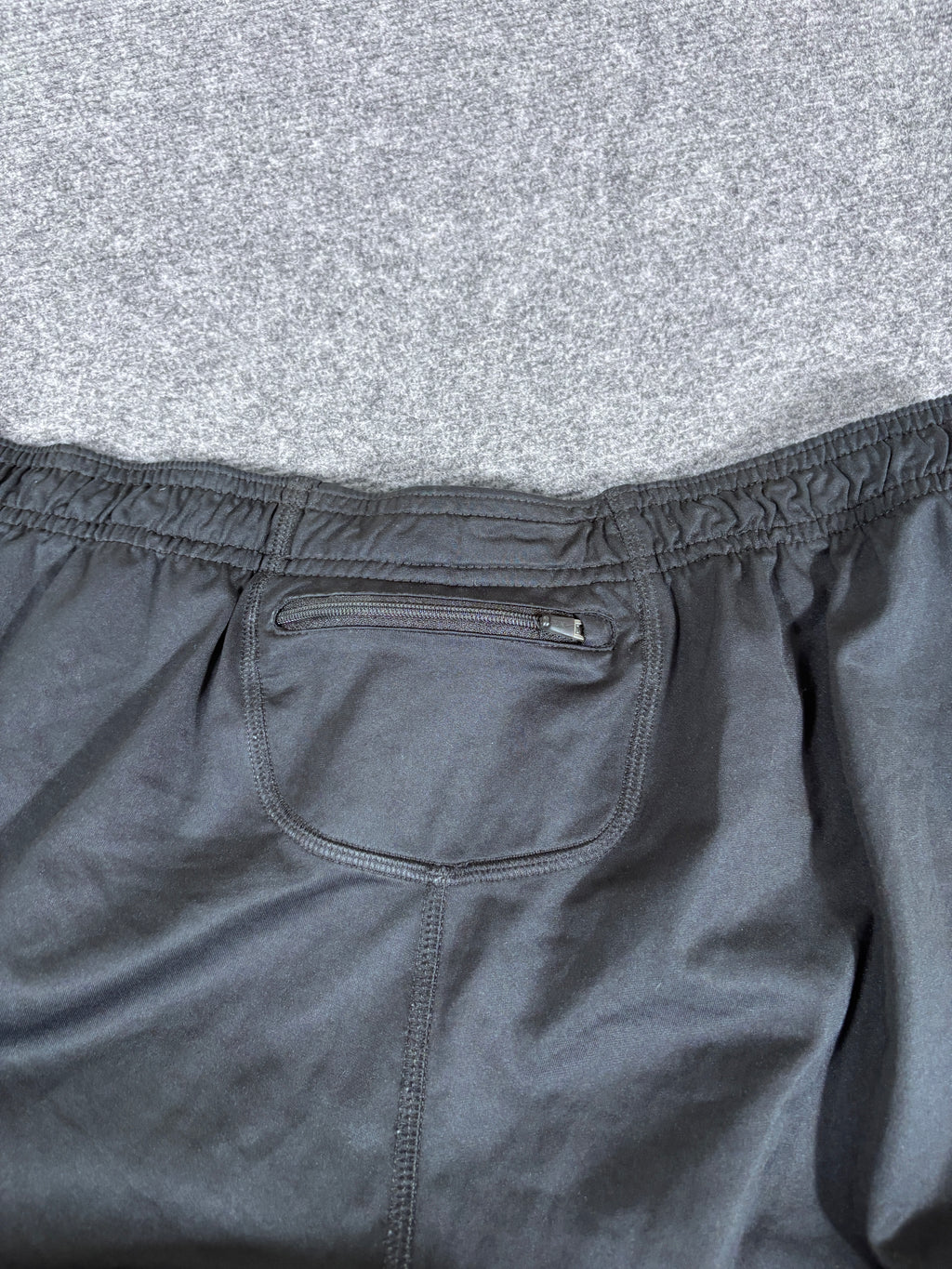 Nike Dri-Fit Track Pants Size XL Black Running Workout Straight Leg Ankle Zip