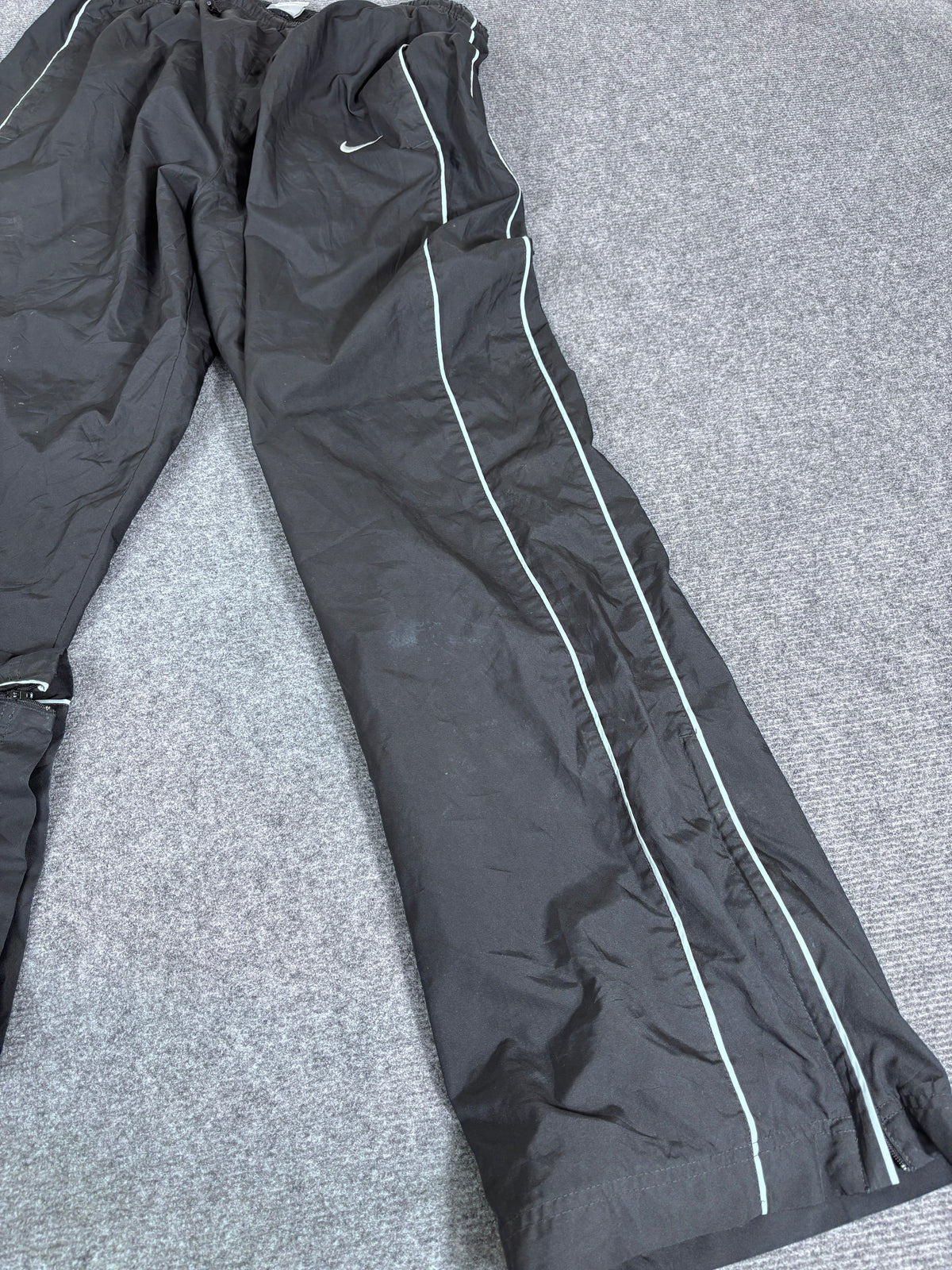 Vintage Y2K Nike Track Pants Size XL Black Grey Piping Wide Leg Nylon Windbreakers