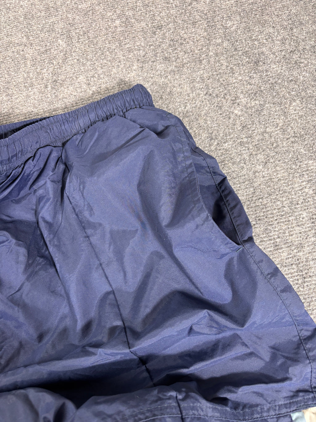 Vintage Y2K Nike Cargo Track Pants Size L Navy White Ankle Swoosh Baggy Nylon Sweatpants