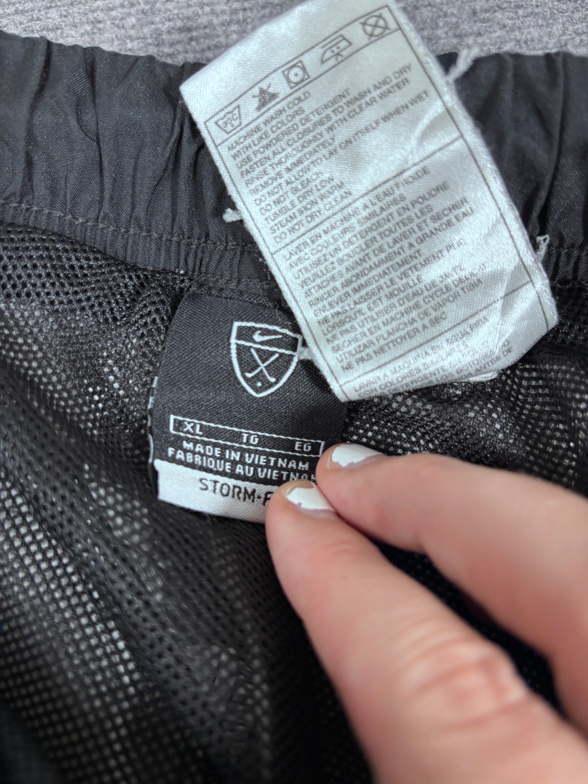 Vintage Y2K Nike Golf Track Pants Size XL Black White Ankle Swoosh Baggy Classic