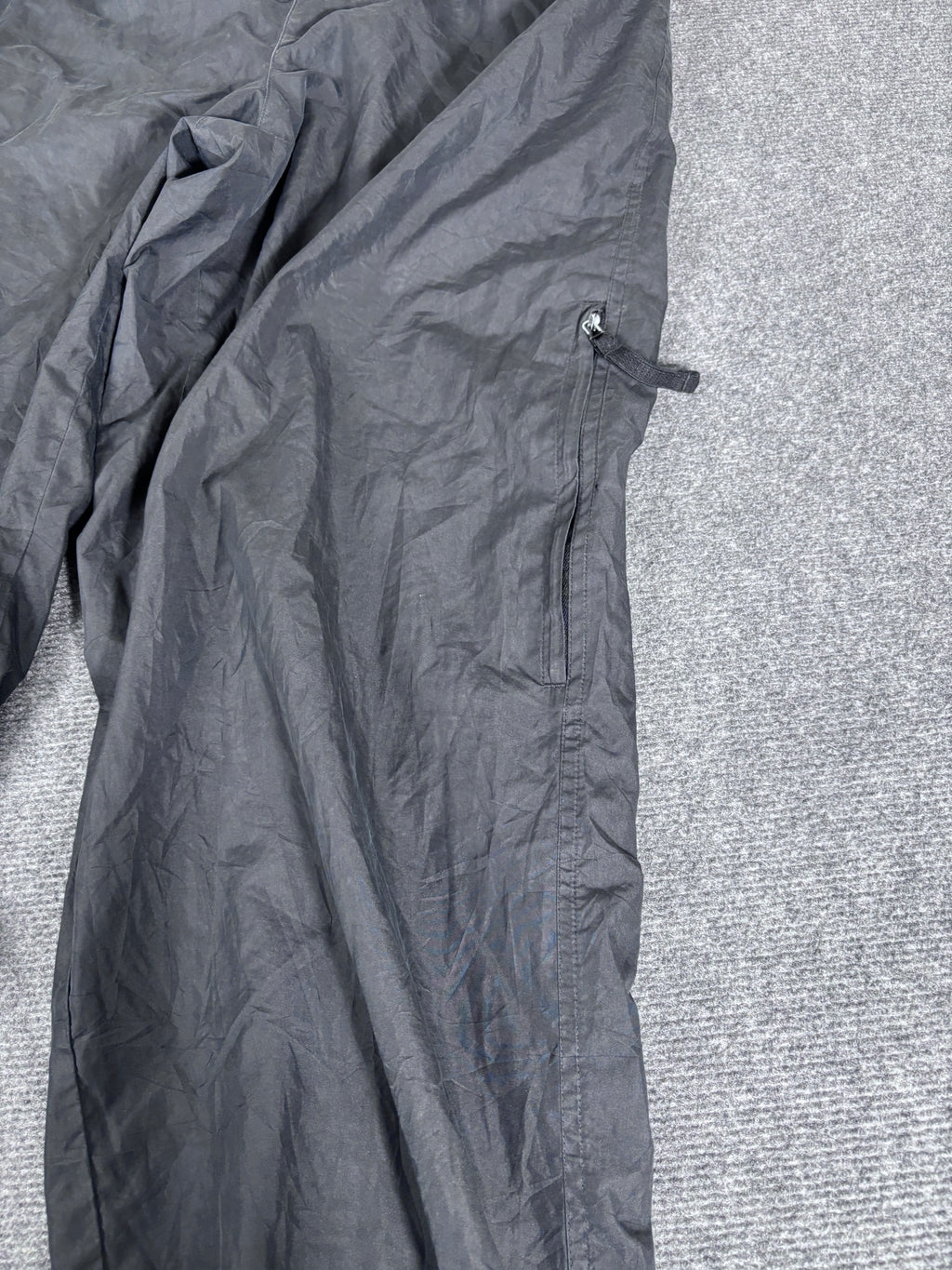 Vintage Y2K Nike Track Pants Men’s L Black Cargo Pockets Spell Out Wide Leg Premo