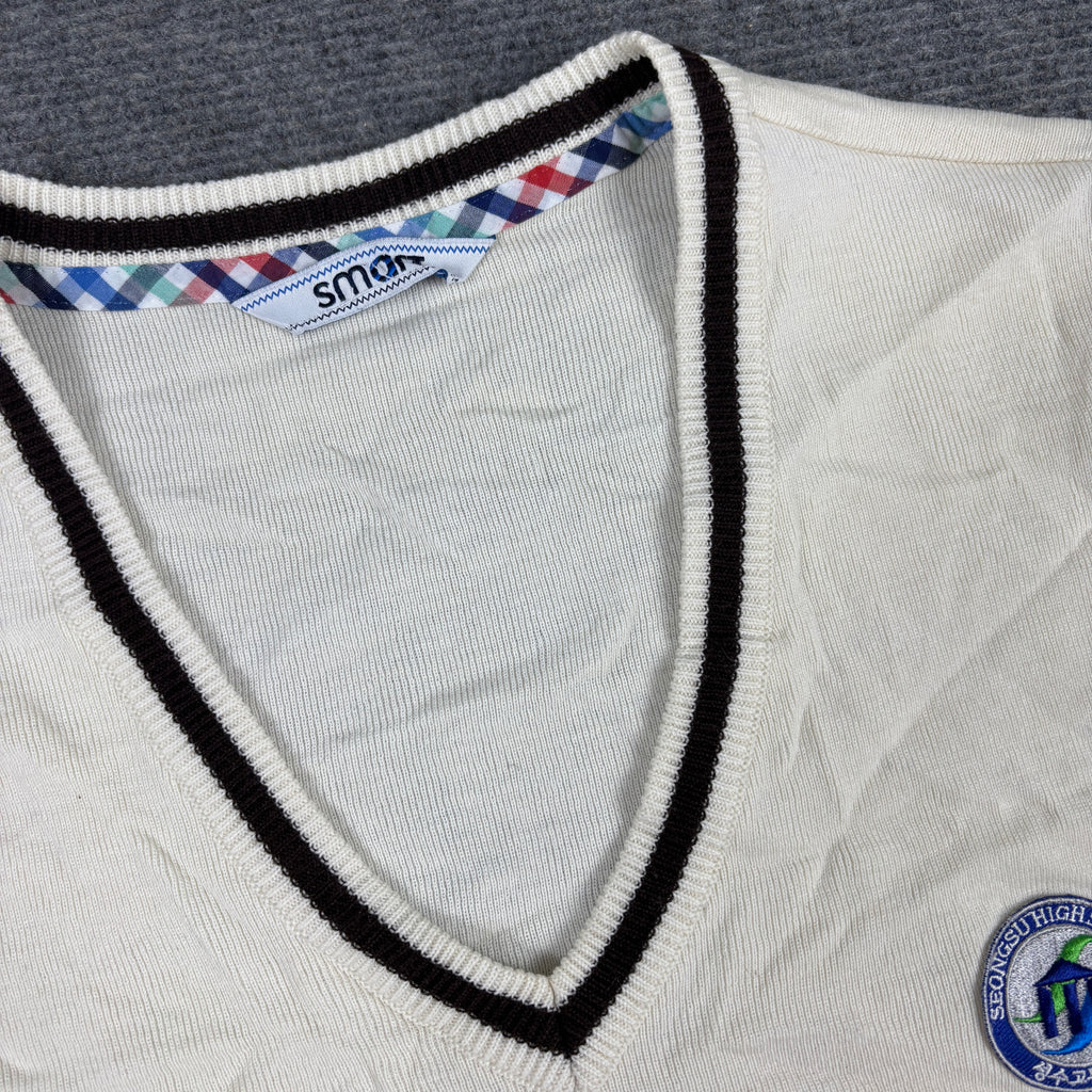 Vintage Korean School Sweater Vest Women's Large White V-Neck Jumper
