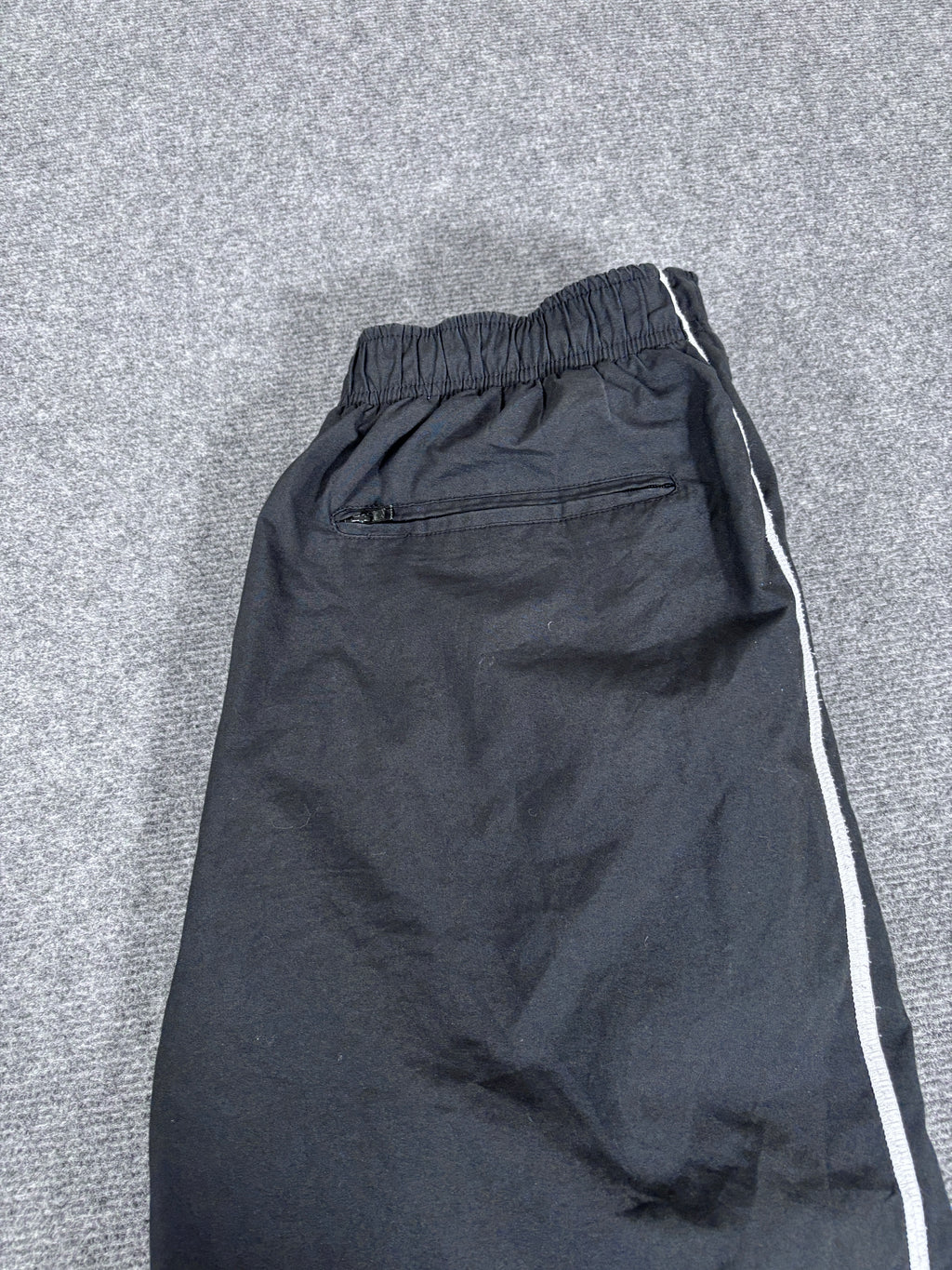 Vintage Y2K Nike Track Pants Men’s XL Black White Spell Out Logo Wide Leg Baggy