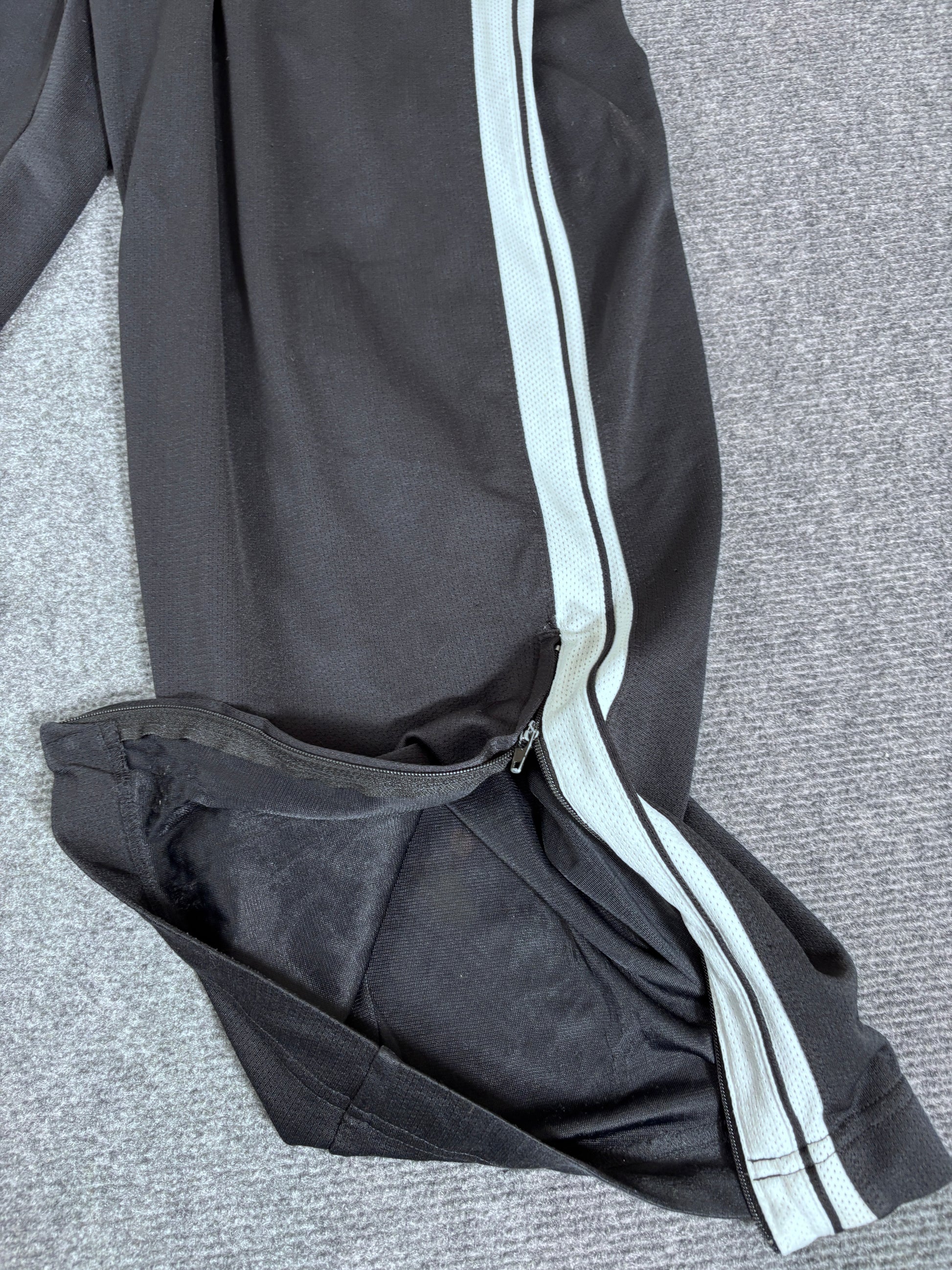 Vintage Y2K Nike Basketball Track Pants Men’s L Black White Mesh Wide Leg Ankle Zip