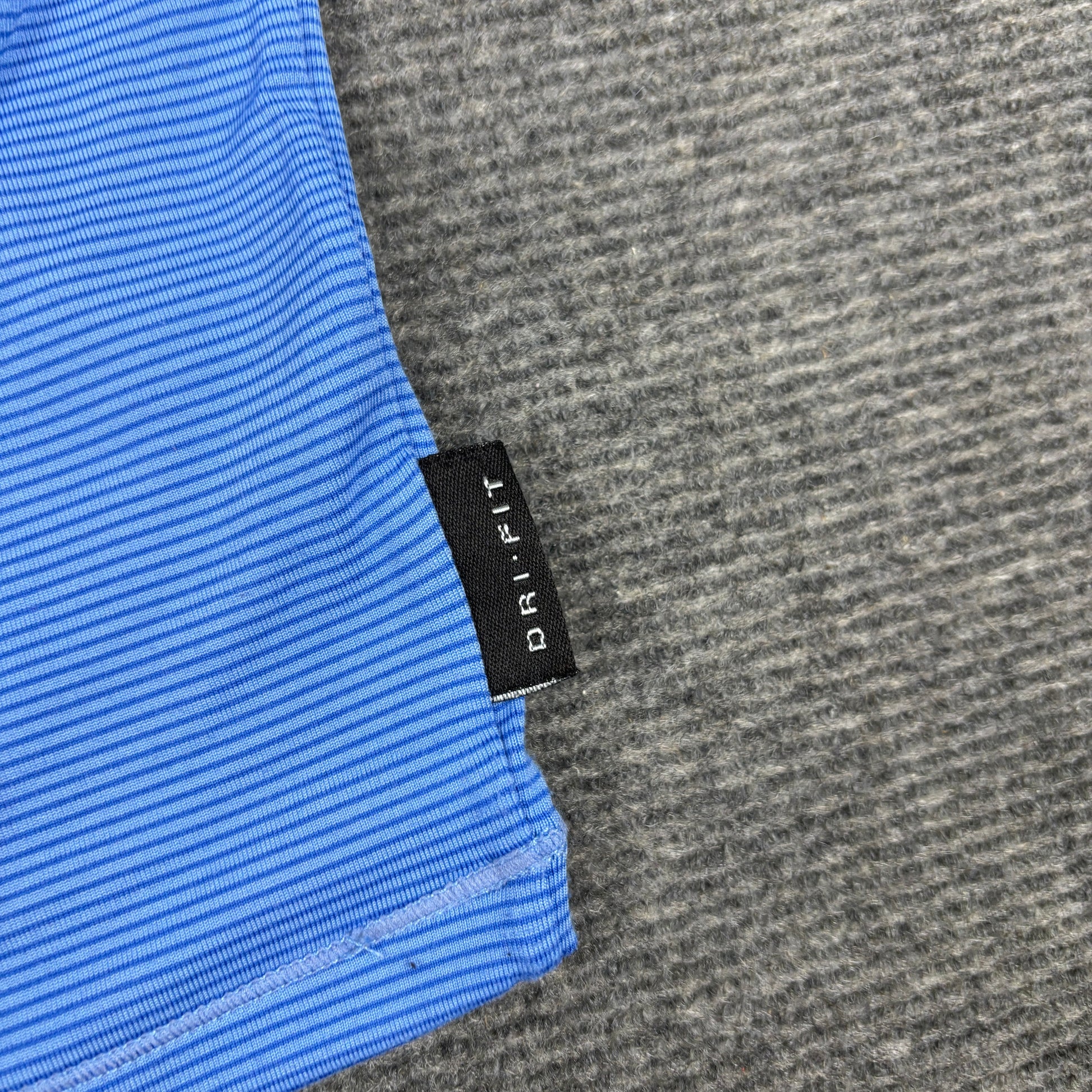Vintage Nike Dri-fit Crop Top Blue Women's Medium Blue 2000s Activewear