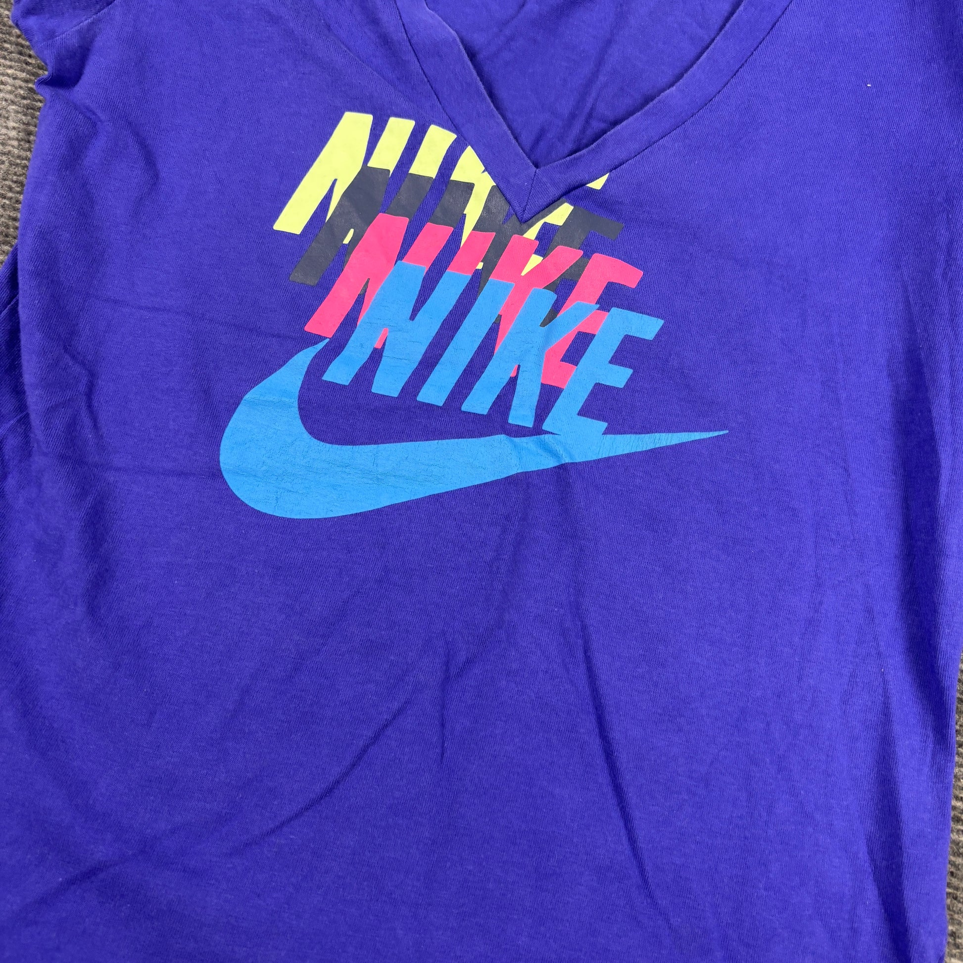 Vintage Nike V-Neck Tshirt Women's Small Purple Y2K Activewear