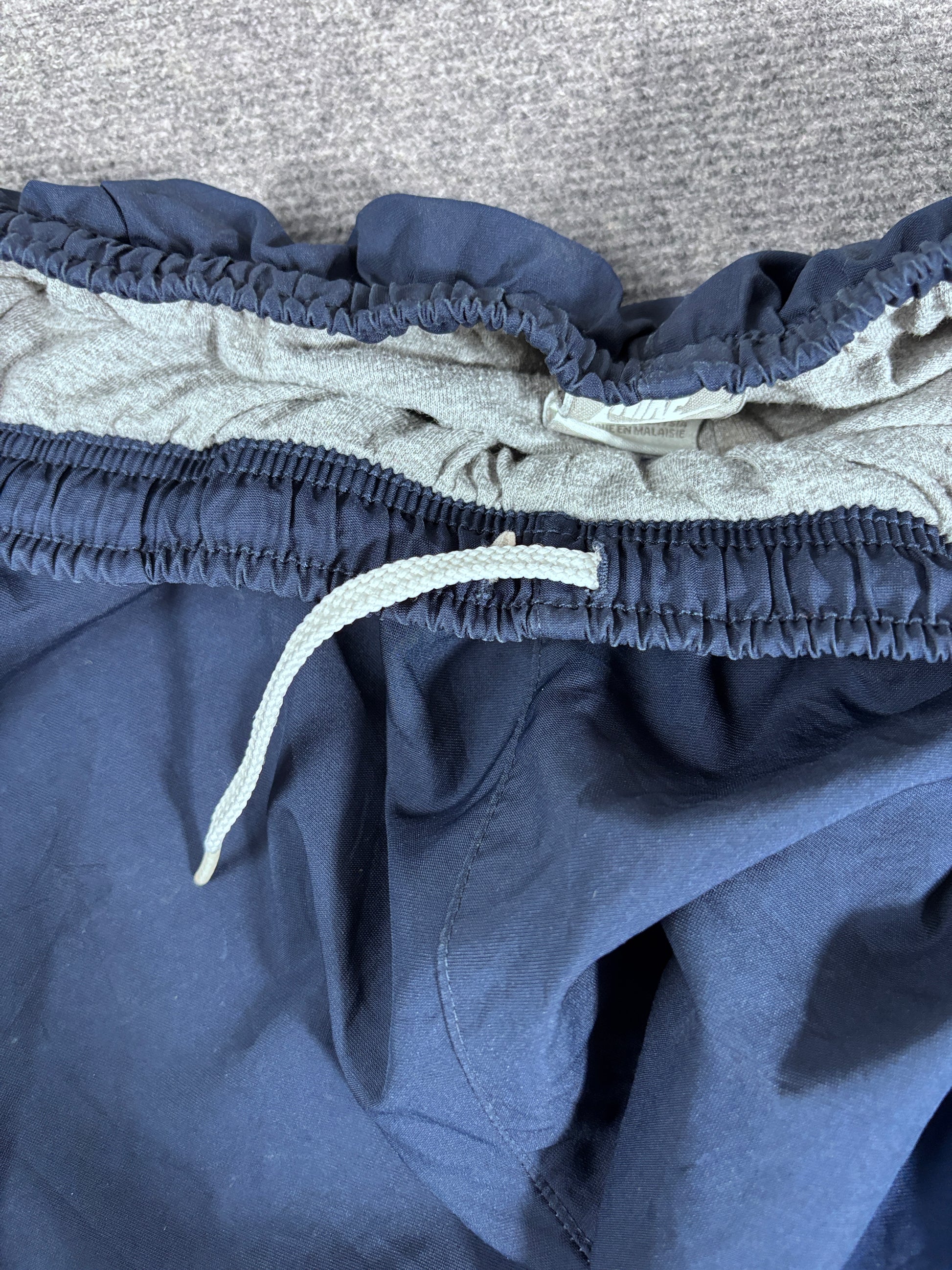 Vintage Y2K Nike Track Pants Women’s S Navy White Cargo Pocket Wide Leg Ankle Swoosh