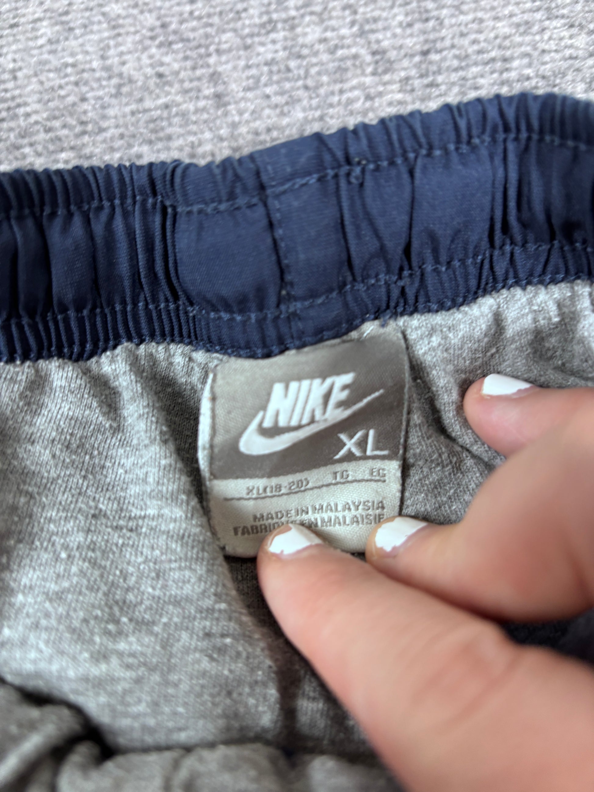 Vintage Y2K Nike Track Pants Women’s S Navy White Cargo Pocket Wide Leg Ankle Swoosh