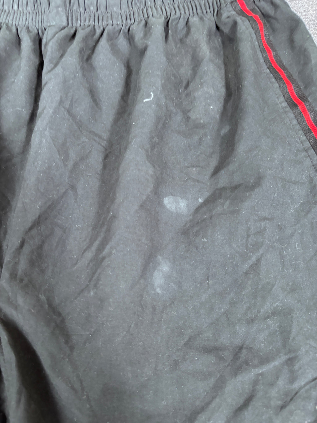 Reebok Liverpool FC Football Shorts Size XL Black Red Piping 2001/2 Reissue