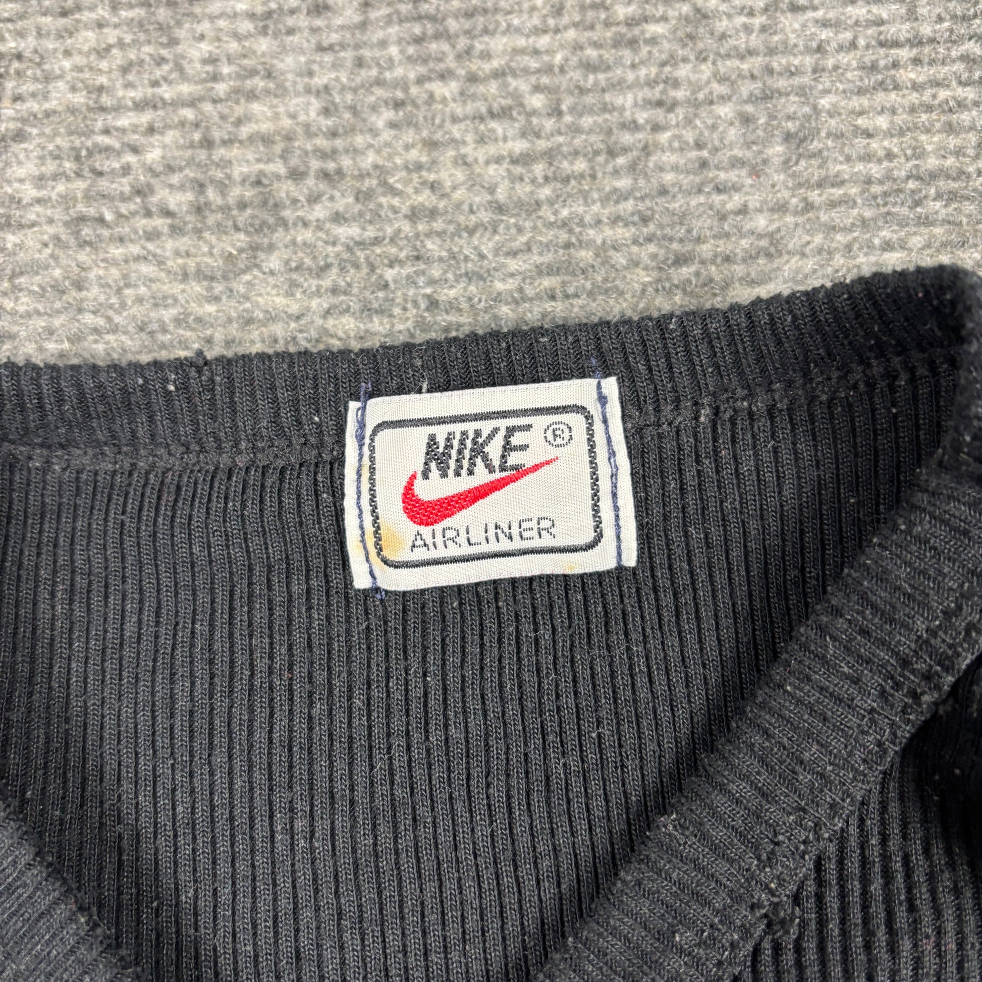 90s Nike Ribbed V-neck Top Women's Small Black White Swoosh T-shirt