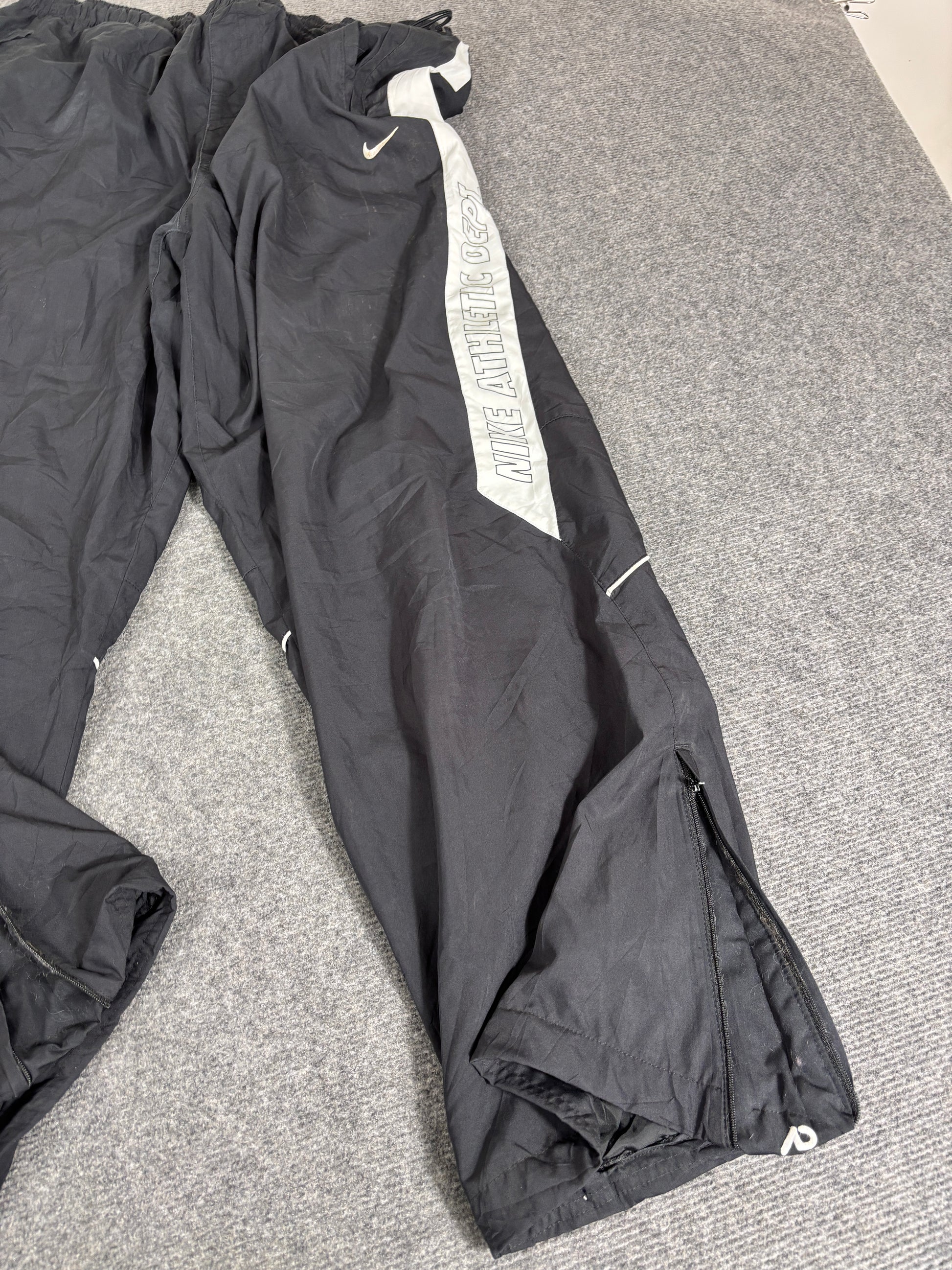 Vintage Y2K Nike Track Pants Men’s XL Black White Spell Out Bungee Tab Wide Leg