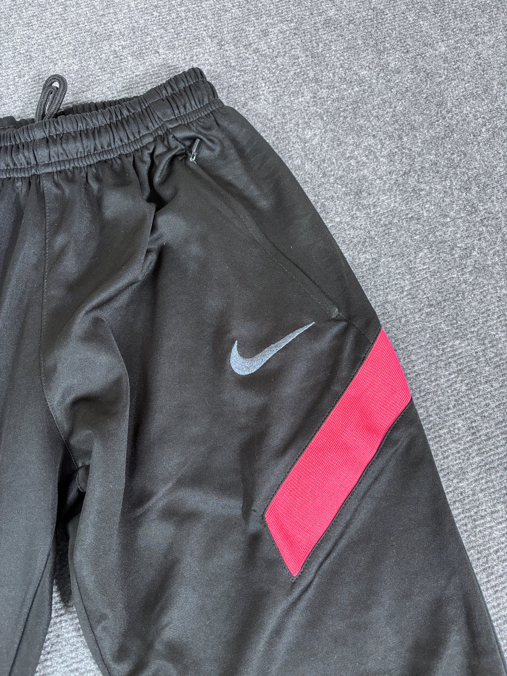 Nike Track Pants Men’s S Black Poly Pink Atletico Madrid Tapered Leg Ankle Zip
