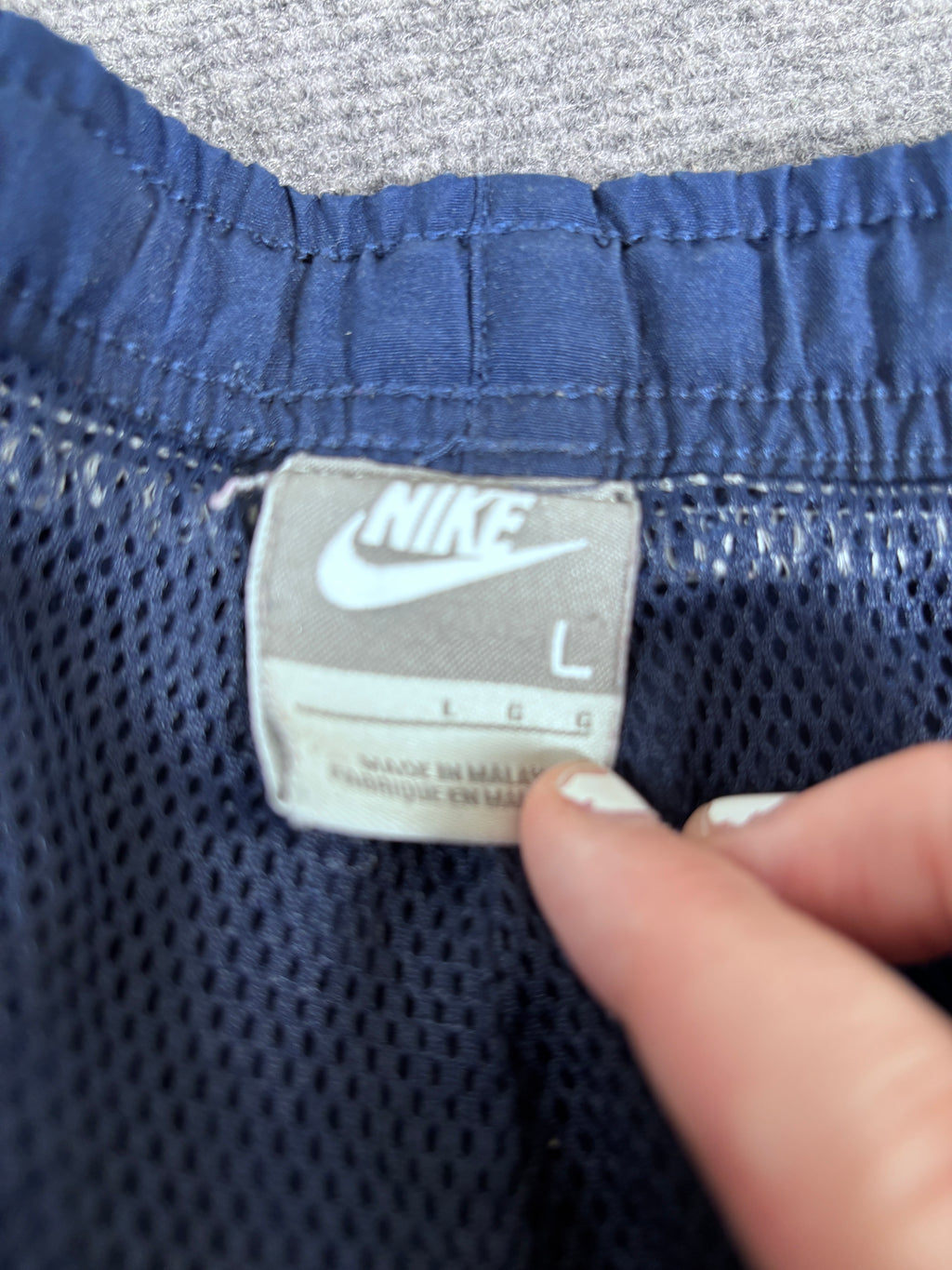 Vintage Y2K Nike Track Pants Women’s L Navy White Ankle Swoosh Wide Leg Ankle Zip