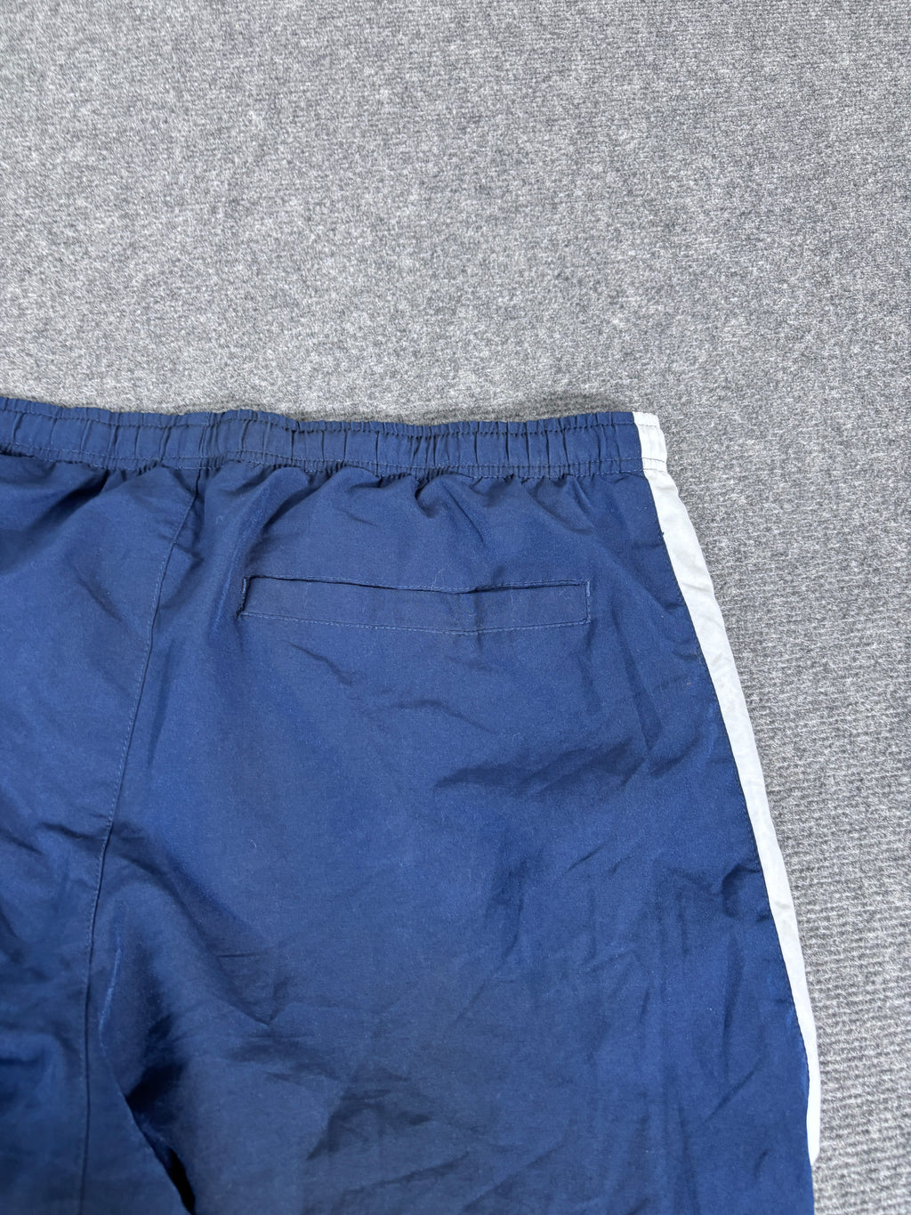 Vintage Y2K Nike Track Pants Women’s L Navy White Ankle Swoosh Wide Leg Ankle Zip