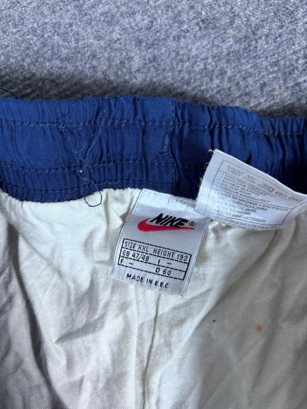 Vintage 90s Nike Track Pants Men’s XL Navy Nylon White Swoosh Wide Leg Ankle Zip