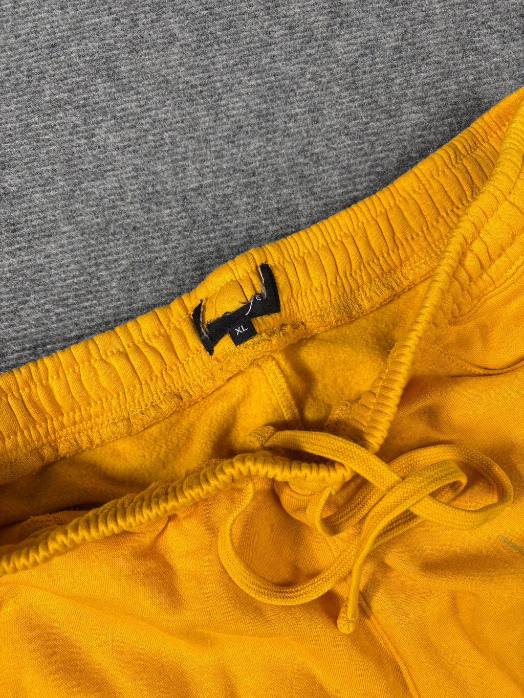 Ed Hardy Sweat Shorts Size XL Yellow Tattoo Art Panther Graphic Y2K Streetwear