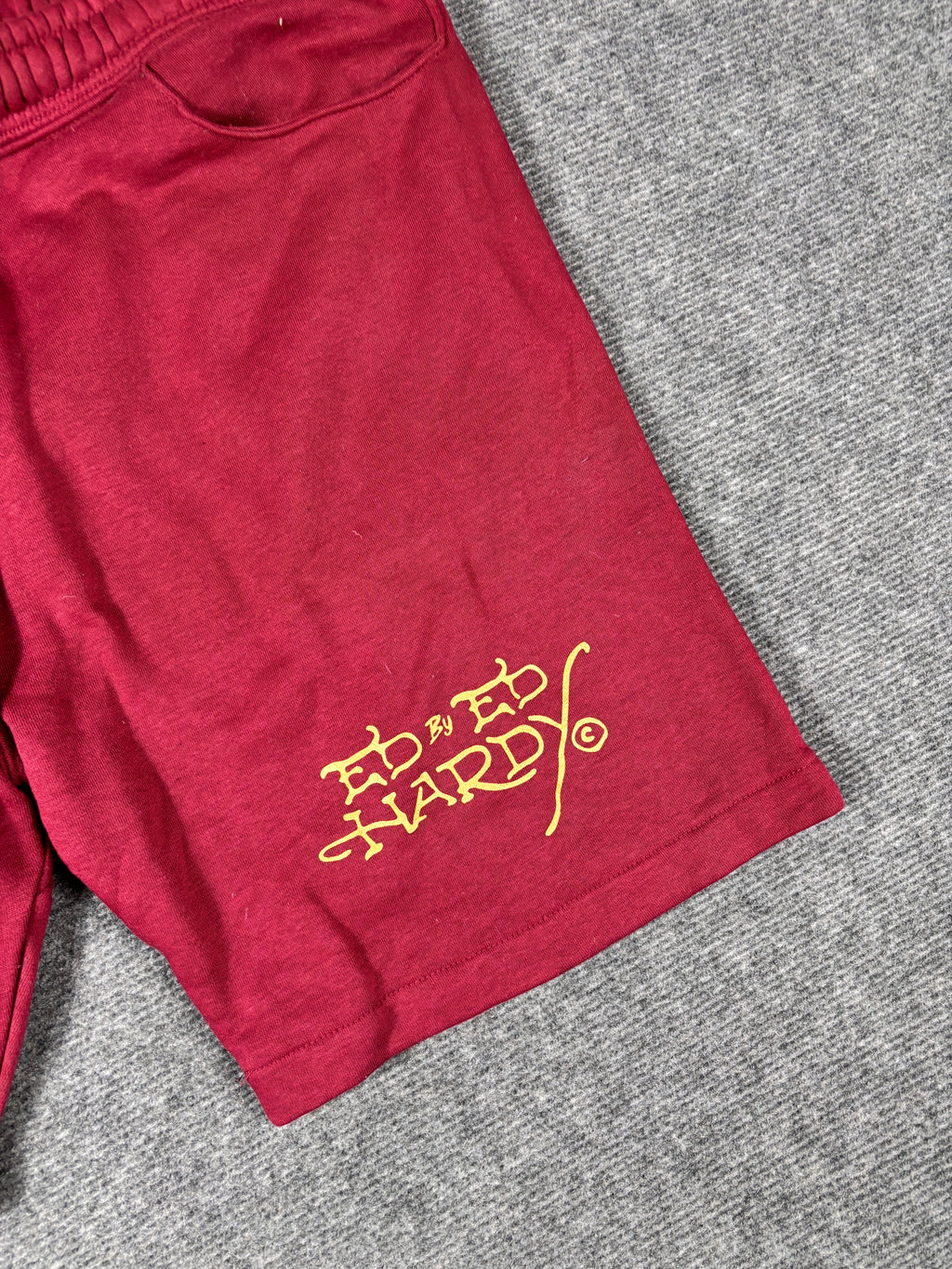 Ed Hardy Sweat Shorts Size L Red Tattoo Art Skull Flame Y2K Streetwear Style