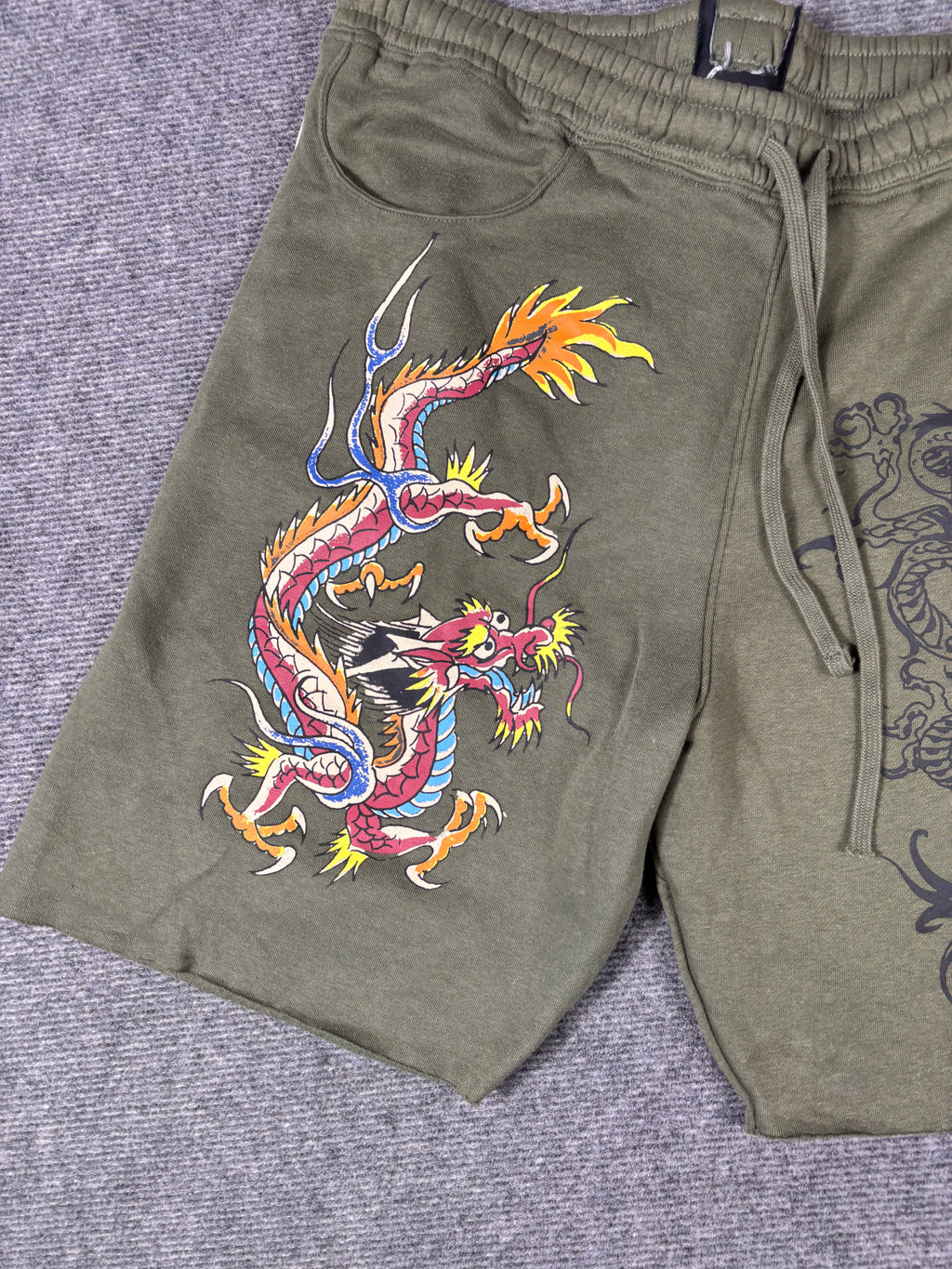 Ed Hardy Sweat Shorts Size XL Green Tattoo Art Dragon Y2K Streetwear Style