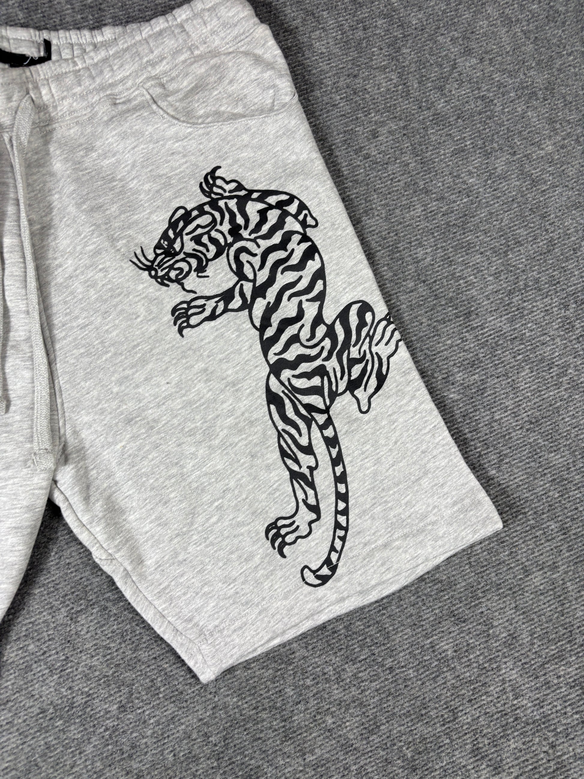 Ed Hardy Sweat Shorts Size M Grey Tattoo Art Tiger Y2K Streetwear Style