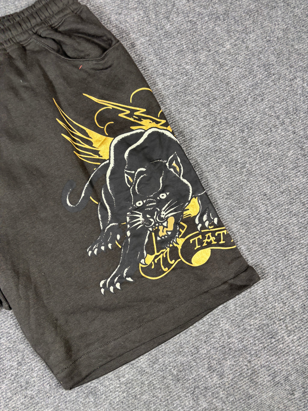 Ed Hardy Sweat Shorts Size XL Black Gold Tattoo Art Panther Y2K Streetwear Style