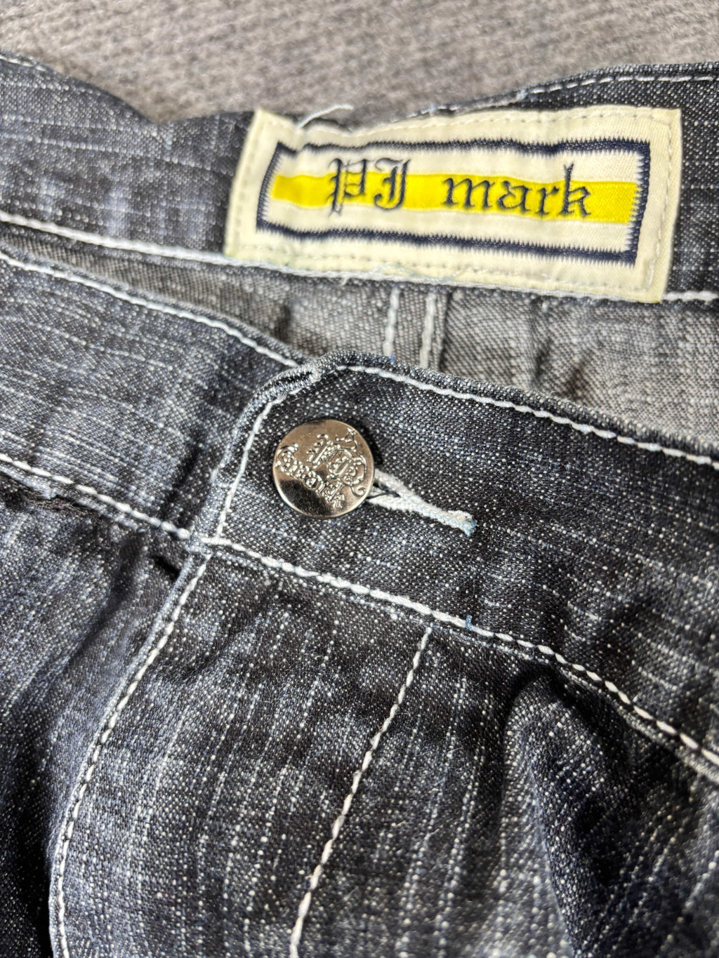 Vintage PJ Mark Denim Shorts Men’s 42 Grey/Black Baggy Wide Leg Faded Wash Jorts