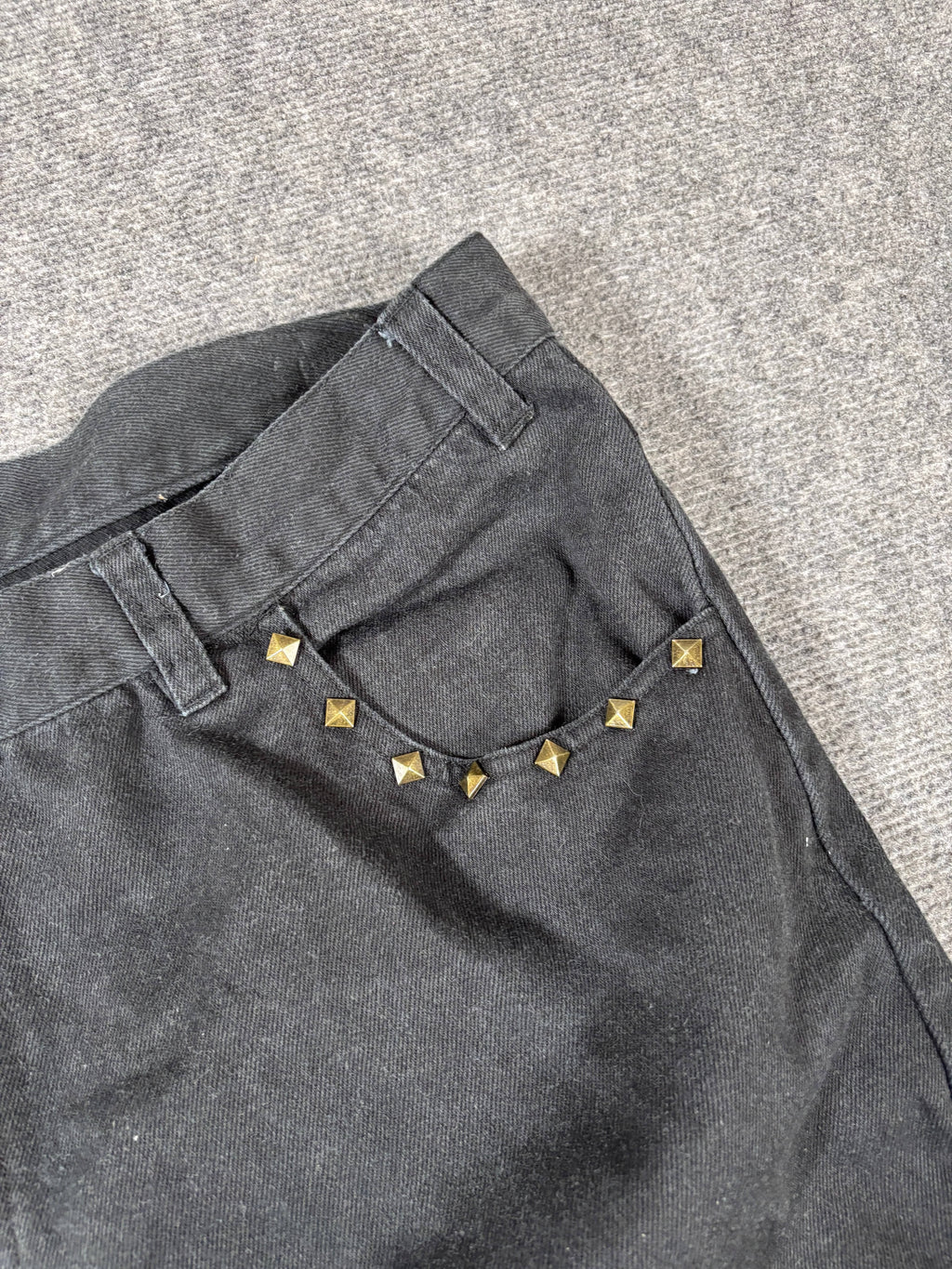 Vintage Mistletoe Cargo Denim Shorts Men’s 44 Black Studded Pockets Baggy Hip Hop