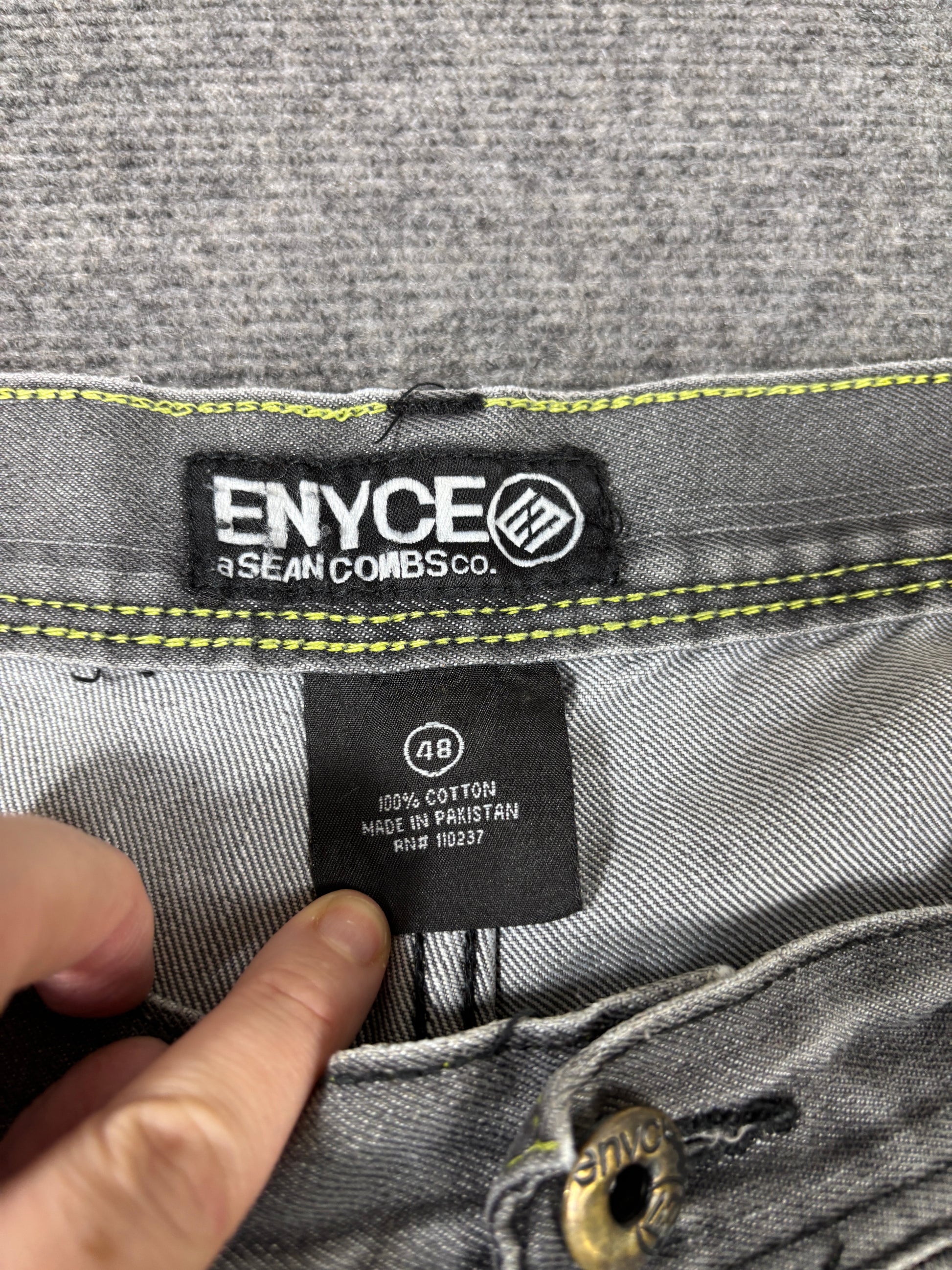 Vintage Enyce Denim Shorts Men’s 48 Grey Super Baggy Embroidered Hip Hop Jorts