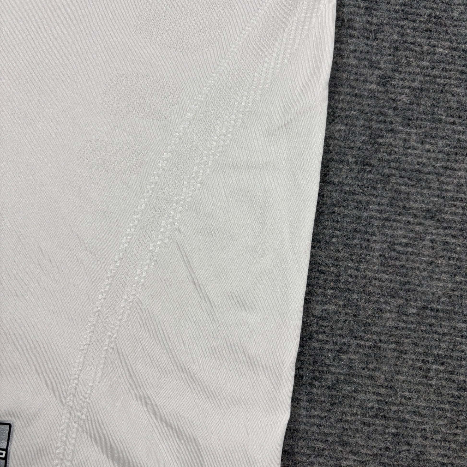 Nike Pro Activewear Tank Men's Large White Grey Tight Fit Gym Shirt