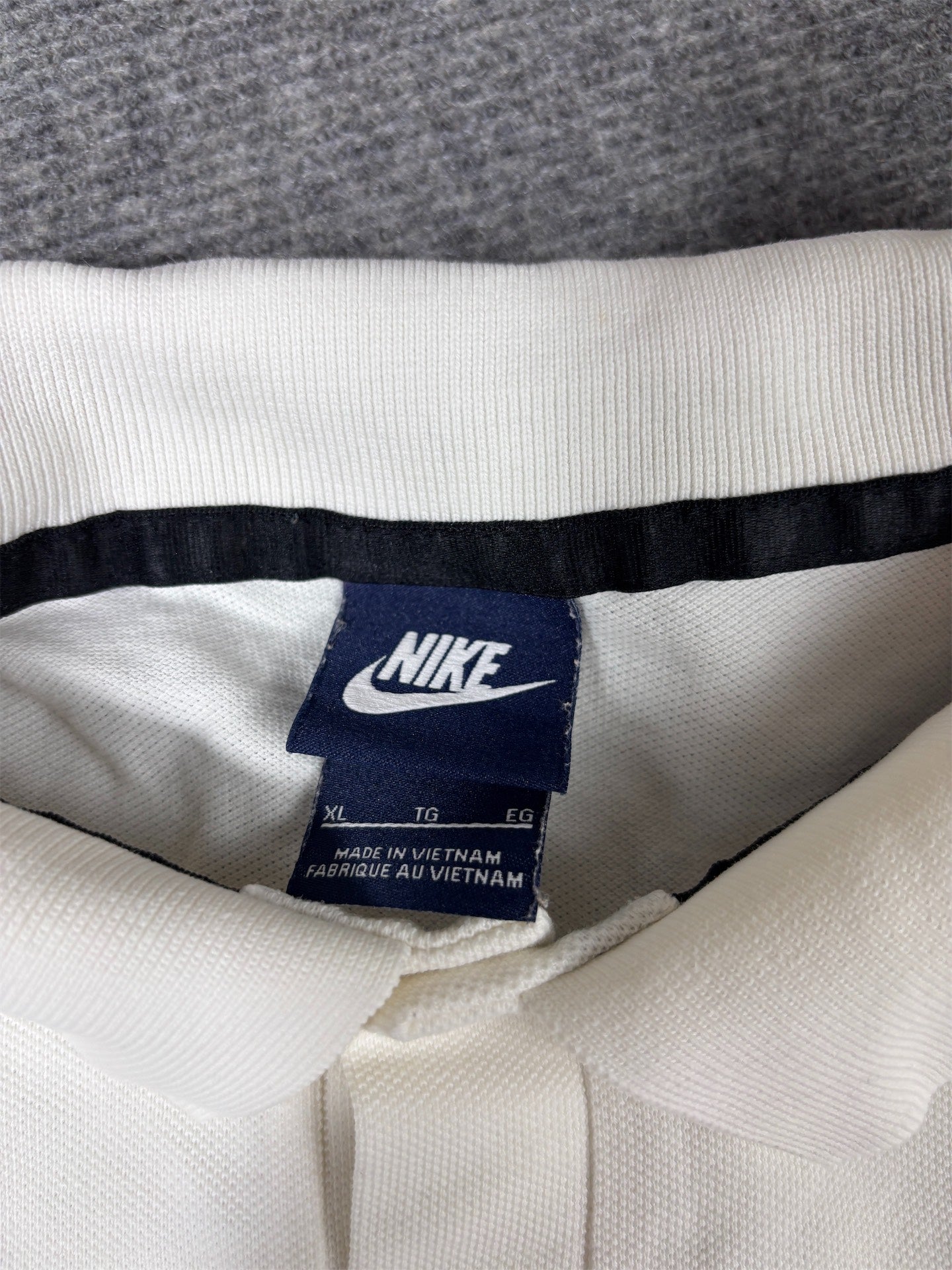 Nike Polo Shirt Men’s XL White Cotton Gold Swoosh Classic