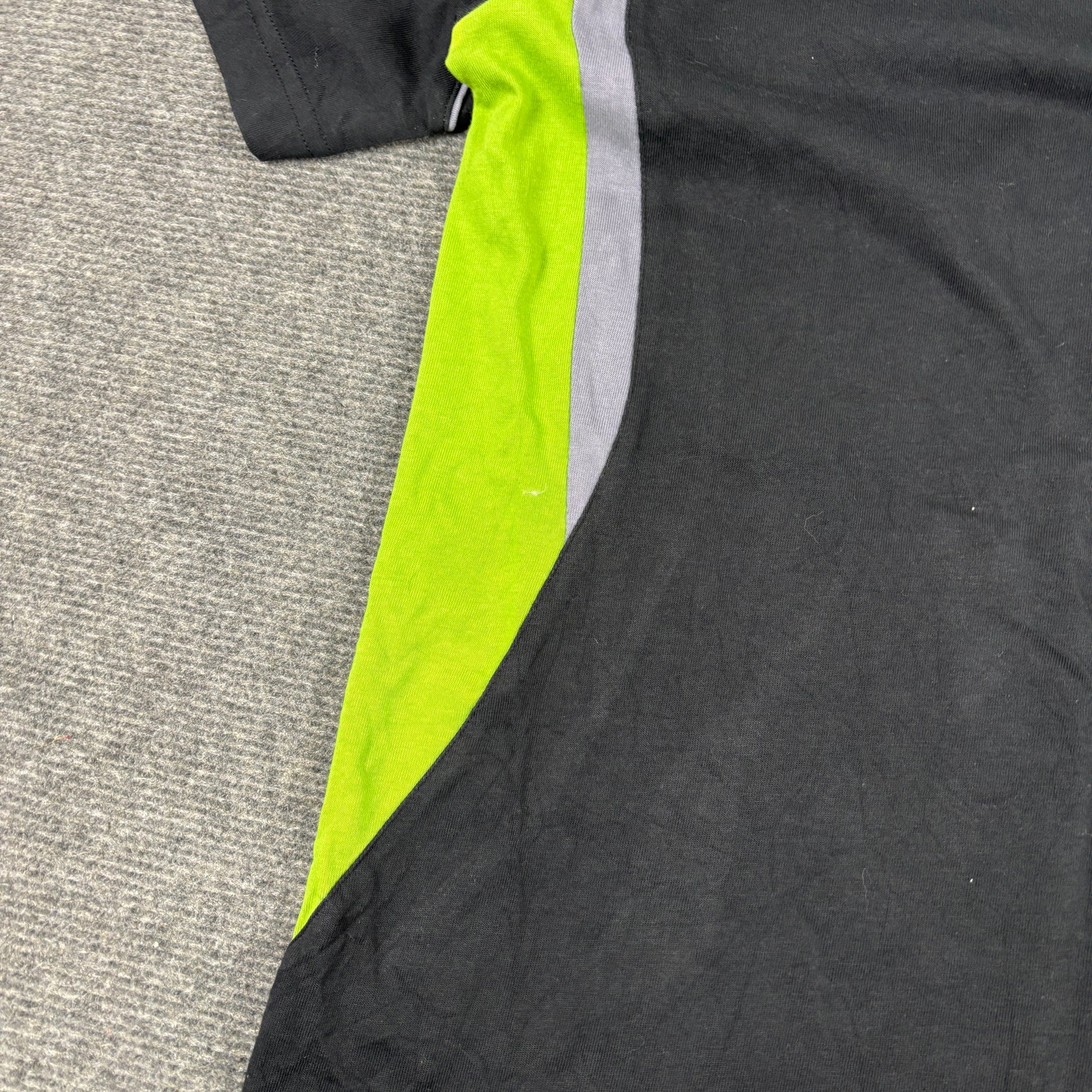 2000s Adidas Activewear T-shirt Men's Medium Black Green Tee