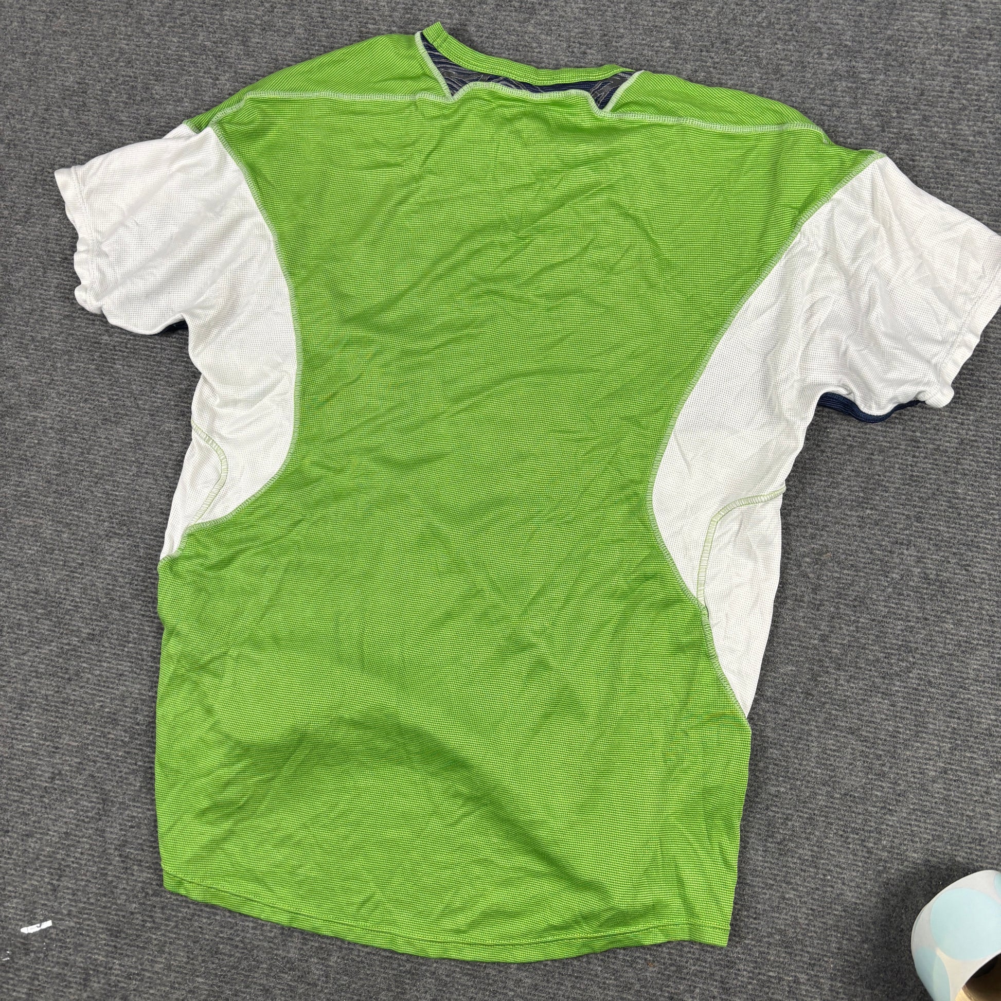 y2k Nike dri-fit activewear t-shirt men's medium green gym tee