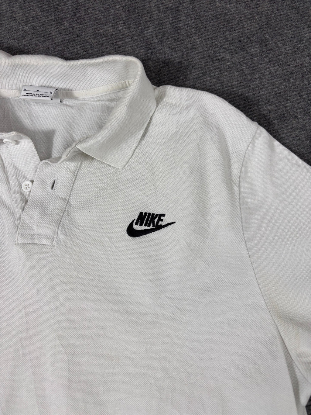 Nike Polo Shirt Men’s M White Black Chest Logo Cotton Collard