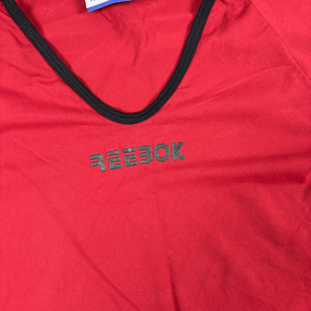 y2k Reebok V-neck Activewear Top Women's XS Red Black Petite Gym T-shirt