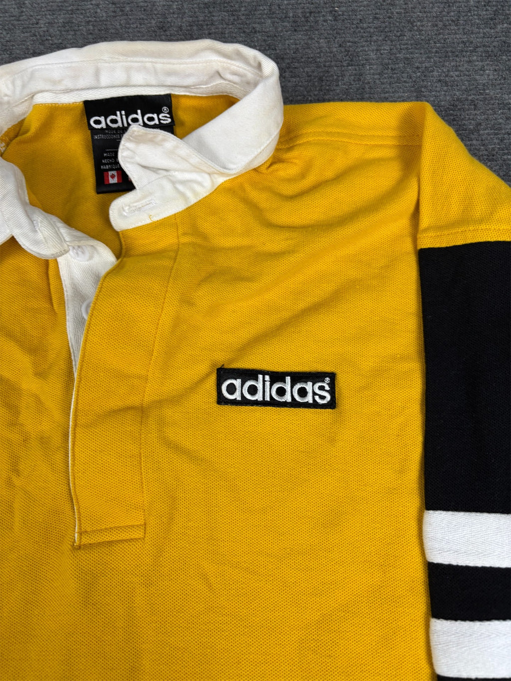 Vintage 90's Adidas Rugby Polo Men's XL Yellow Black Sleeve Spell Out Badge Collared