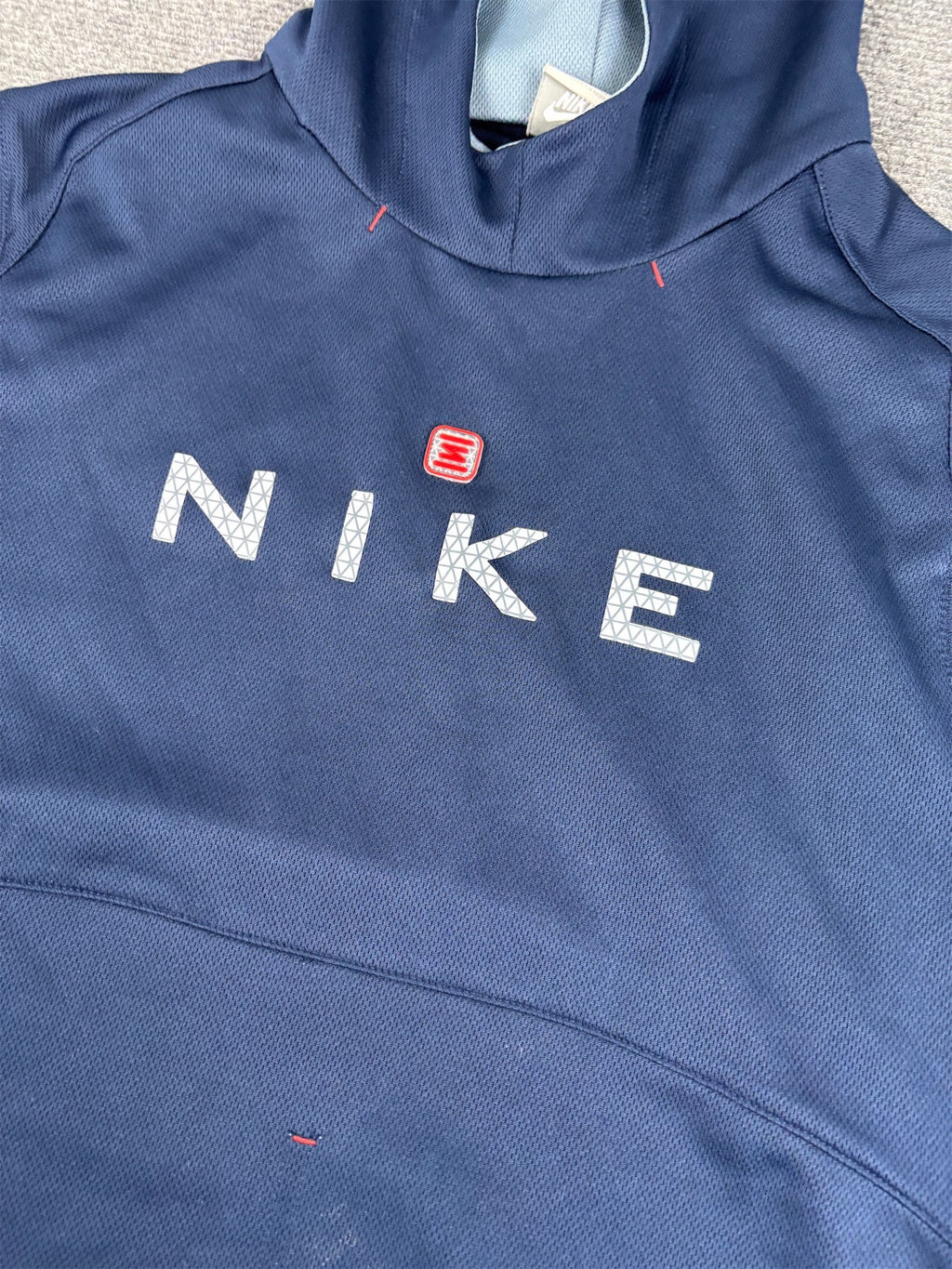 Vintage Y2K Nike Shox Jersey Hoodie Men's M Navy Blue Spell Out Badge Sleeveless