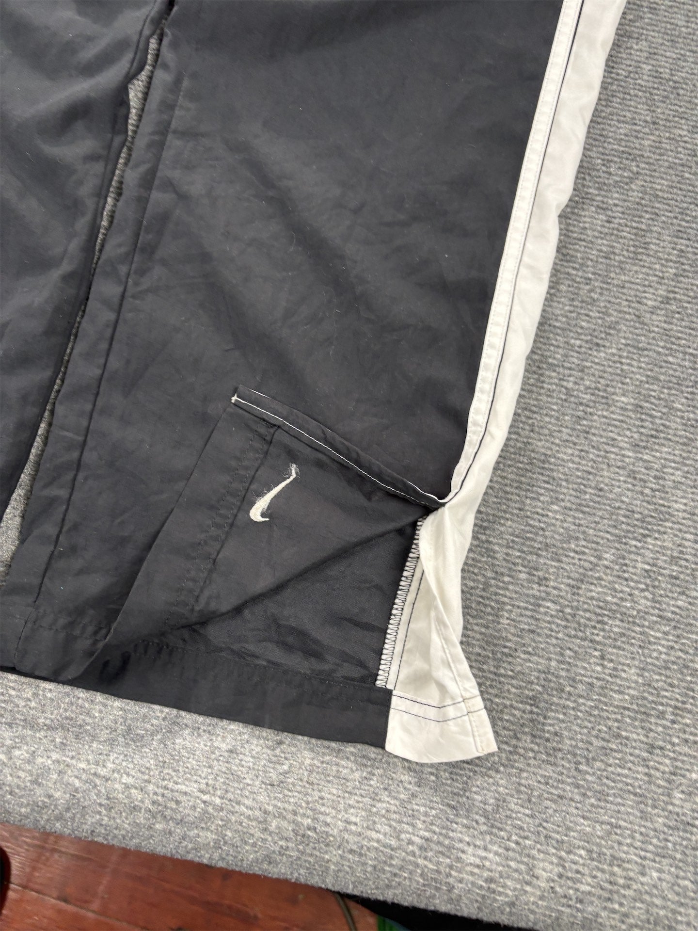 Vintage Y2K Nike Track Pants Womens M Black White Panel Ankle Swoosh Joggers