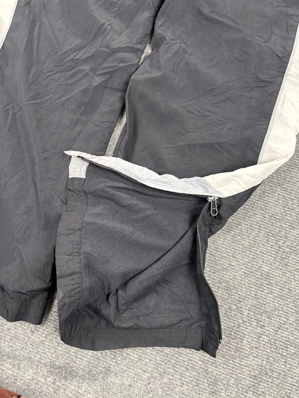 Vintage Y2K Nike Track Pants Women's S Black White Grey Piping Swoosh Joggers