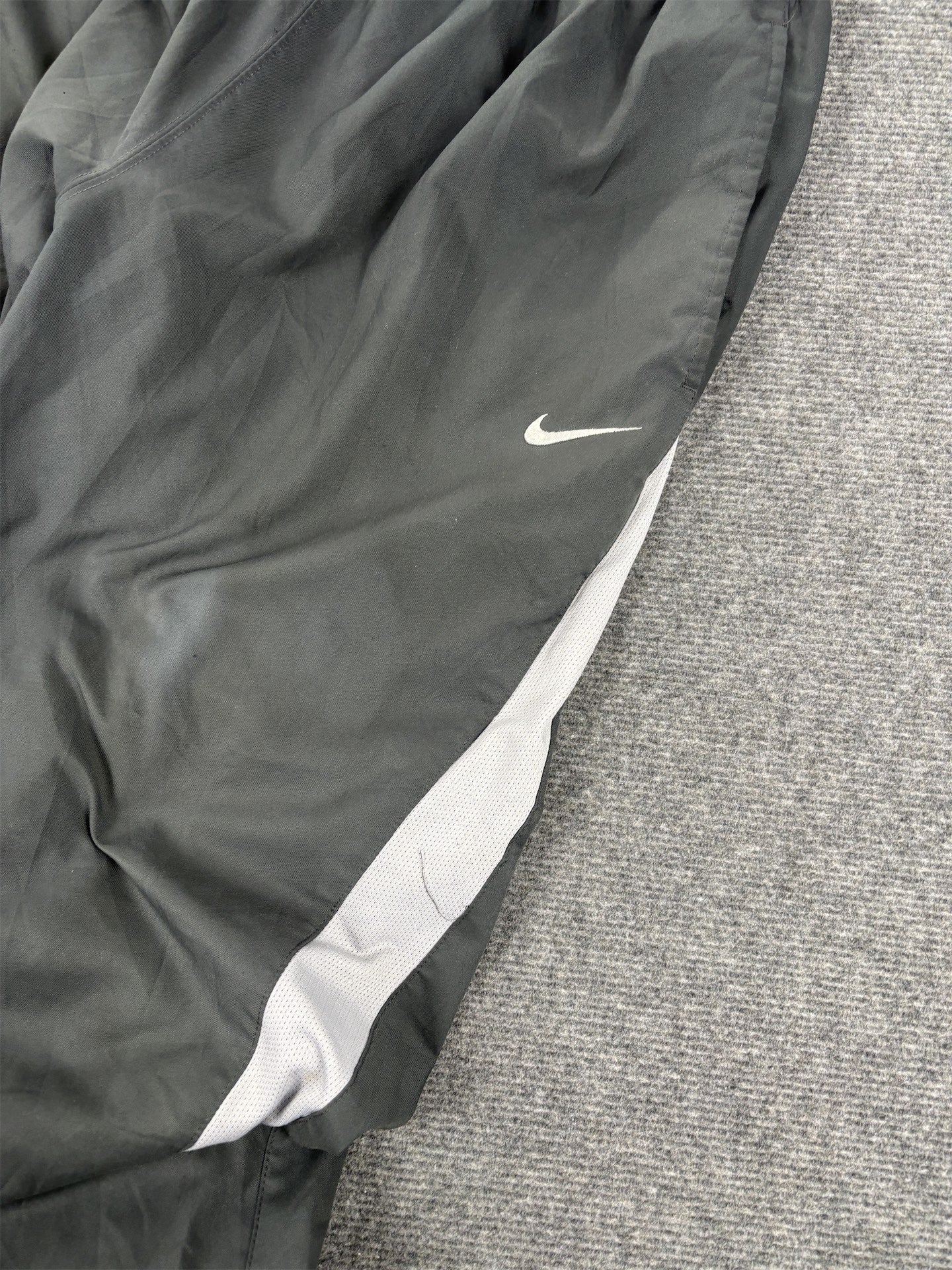 Nike Track Pants Men's L Grey White Panels Swoosh Baggy Joggers