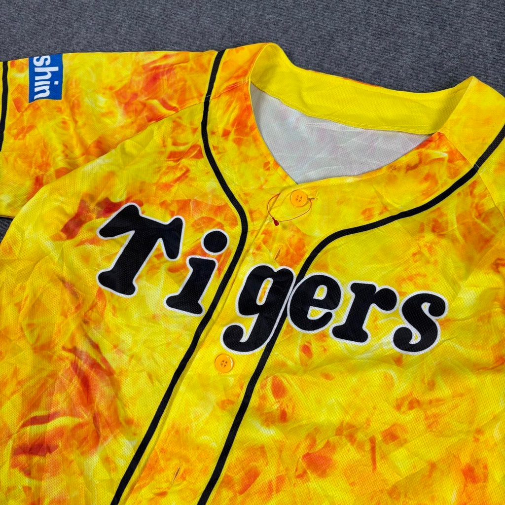 Hanshin Tigers Japanese Baseball Jersey Men’s Small  Yellow Flame Activewear