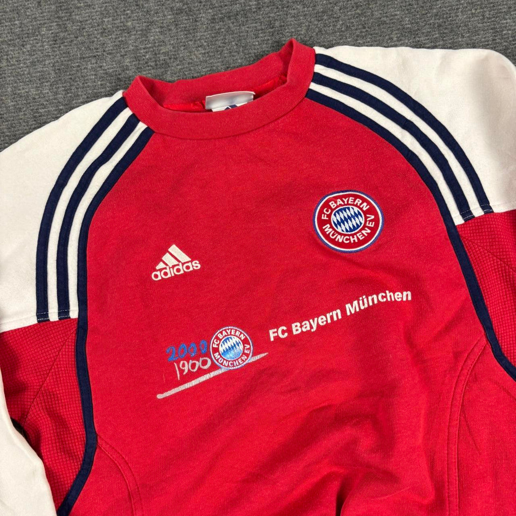 Vintage y2k Adidas FC Bayern Jumper Women's Small Red White Football Club Sweatshirt