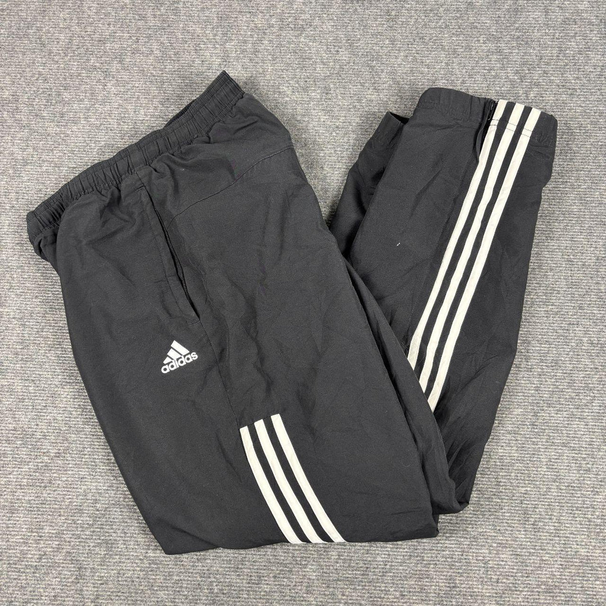 Adidas Track Pants Size M Black White 3 Stripe Classic Windbreakers