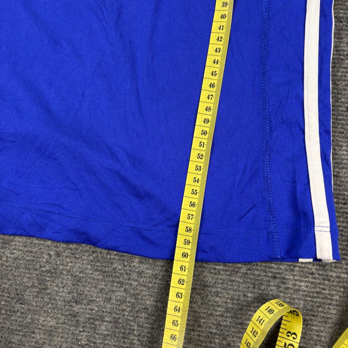 Vintage Y2K Adidas Activewear Top Women's Small Blue Scoop Neck T-shirt