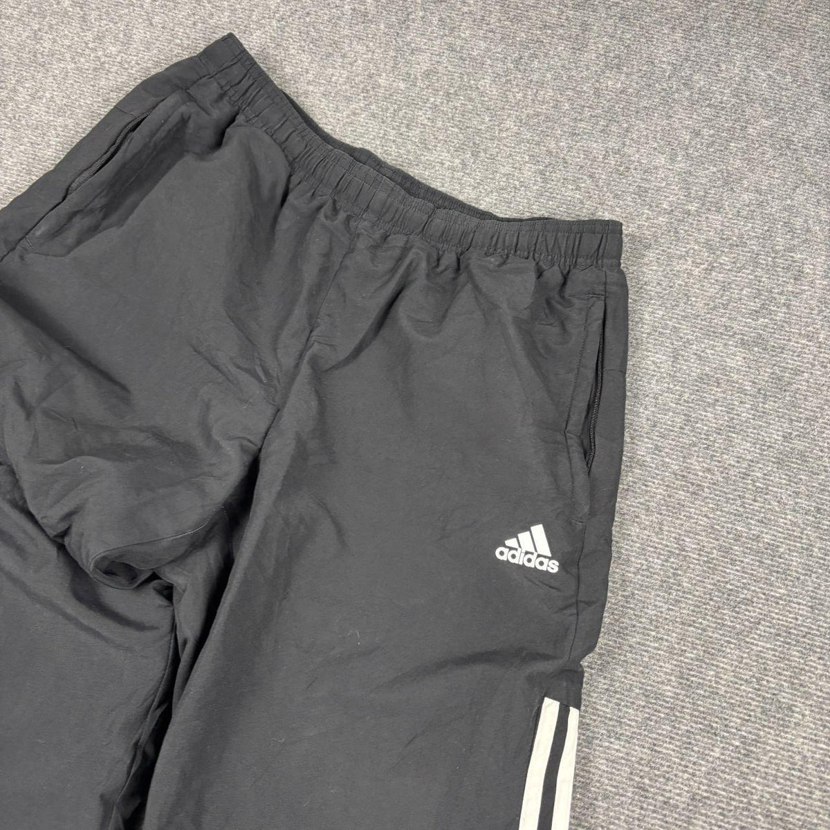 Adidas Track Pants Size M Black White 3 Stripe Classic Windbreakers