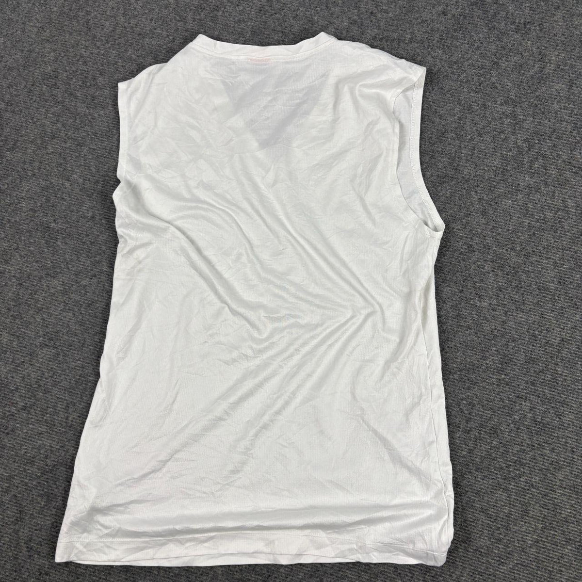 Puma V-neck Tank Top Women's Small White 2010s Activewear T-shirt