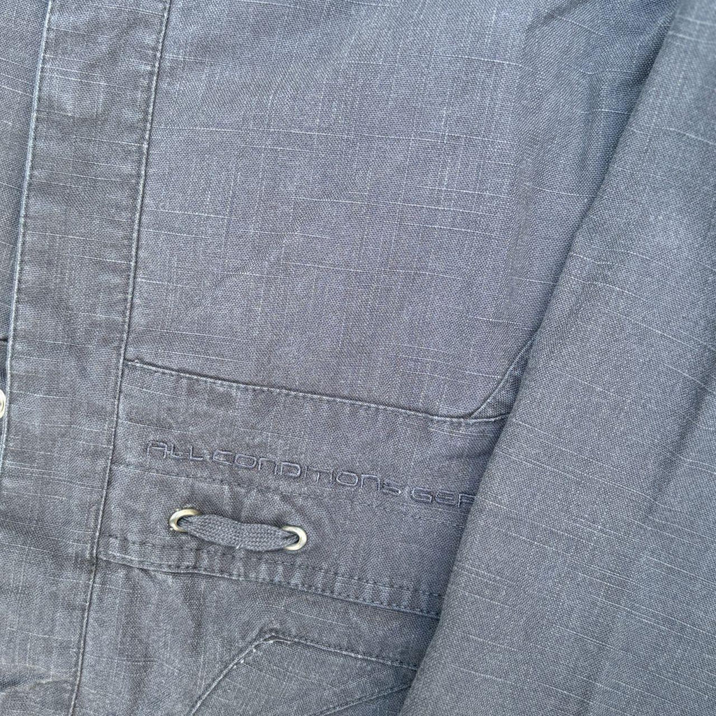 Vintage Y2K Nike ACG Jacket Size M Grey Spell Out Logo Pocket Zip Details