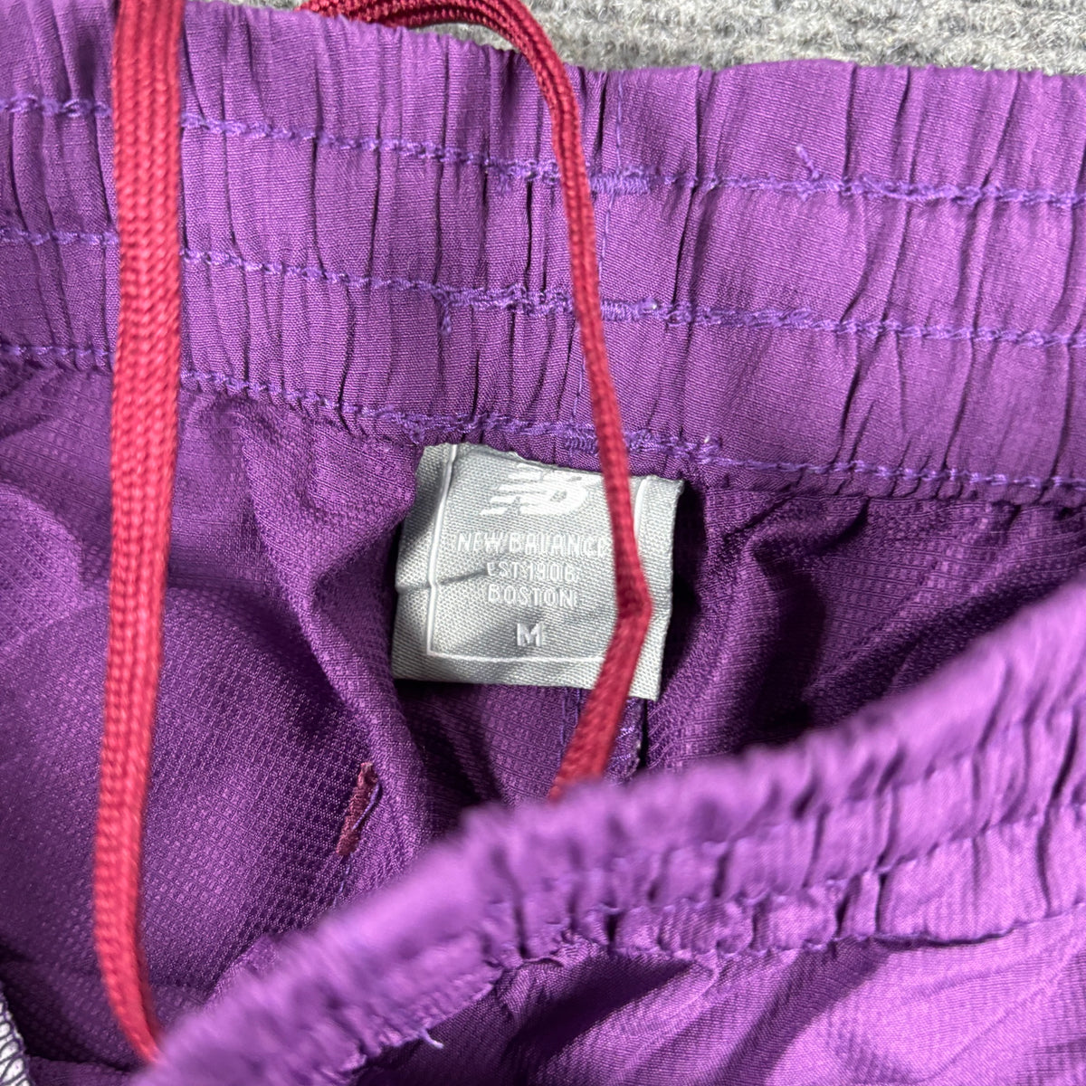 New Balance Running Shorts Plum Purple Pixel Print Pockets photo 4