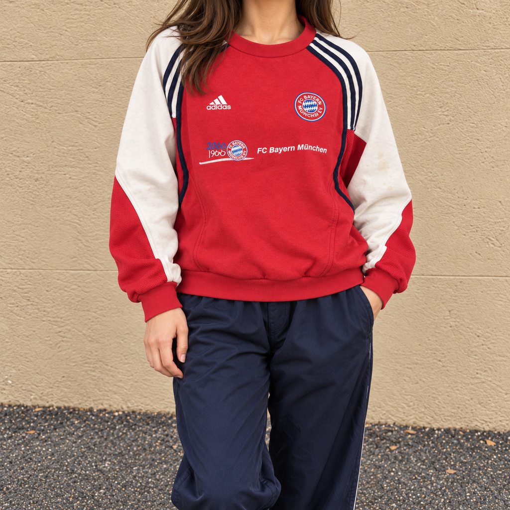 Vintage y2k Adidas FC Bayern Jumper Women's Small Red White Football Club Sweatshirt