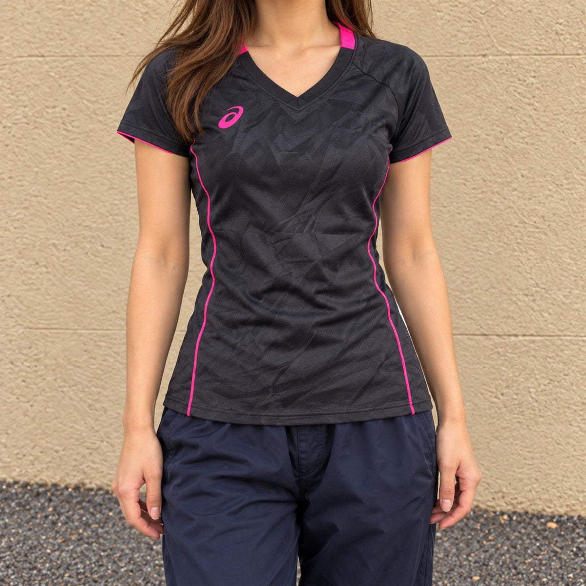 Asics V-Neck Training Tee Black Hot Pink Piping Fitted photo 1