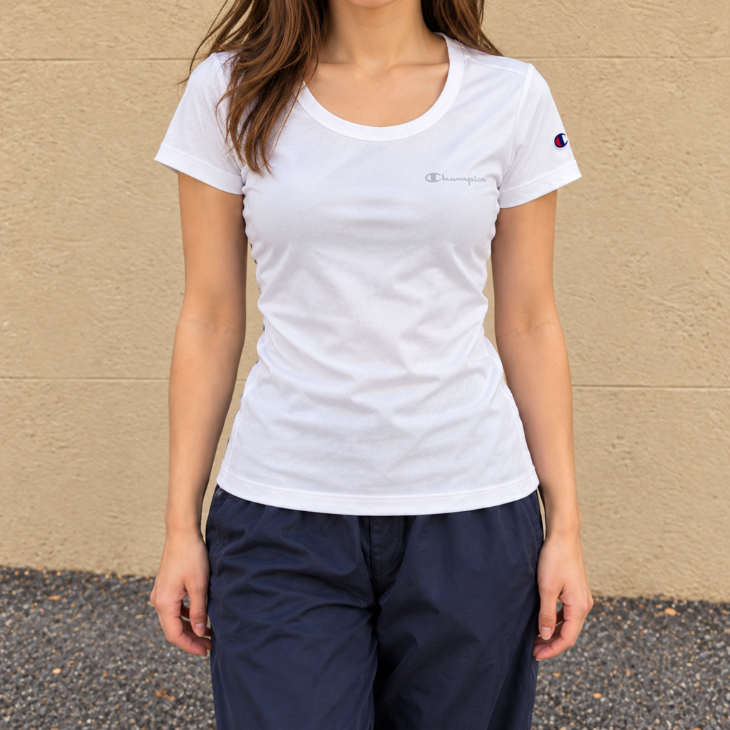 Champion Script Logo Fitted Top Women's Medium White Activewear T-shirt
